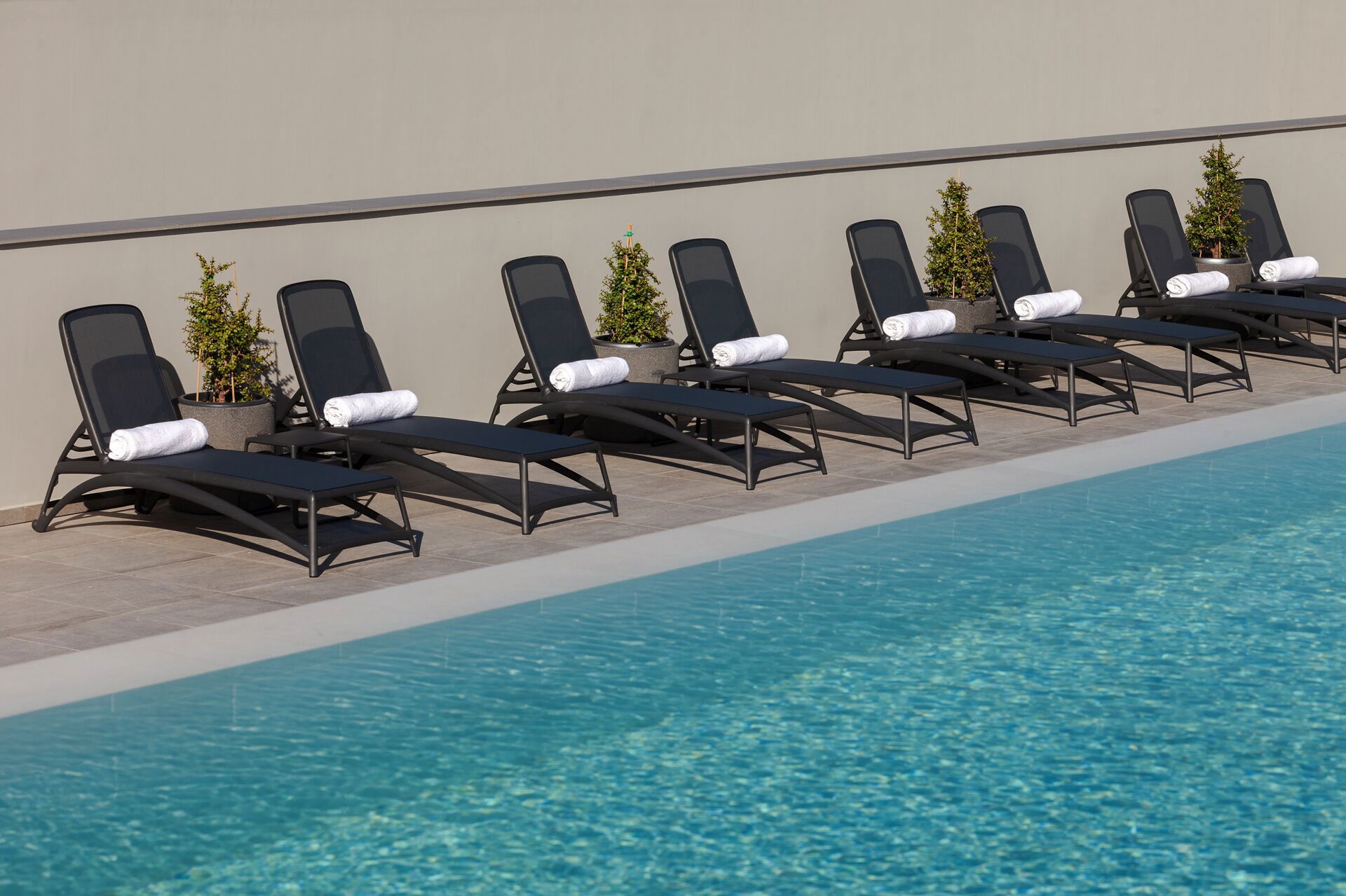 Only Boutique And Suites