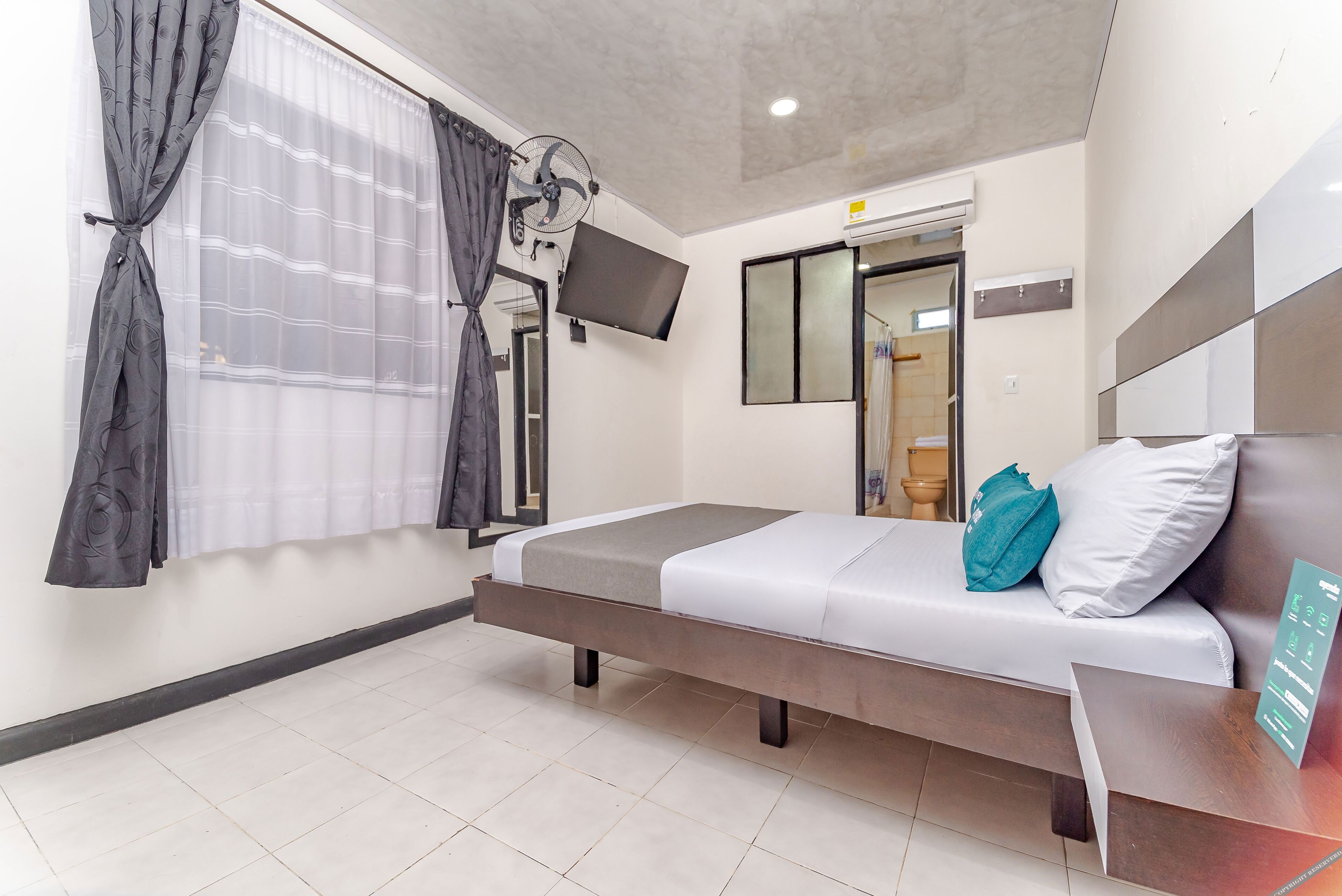 Hotel Colinas Del Llano