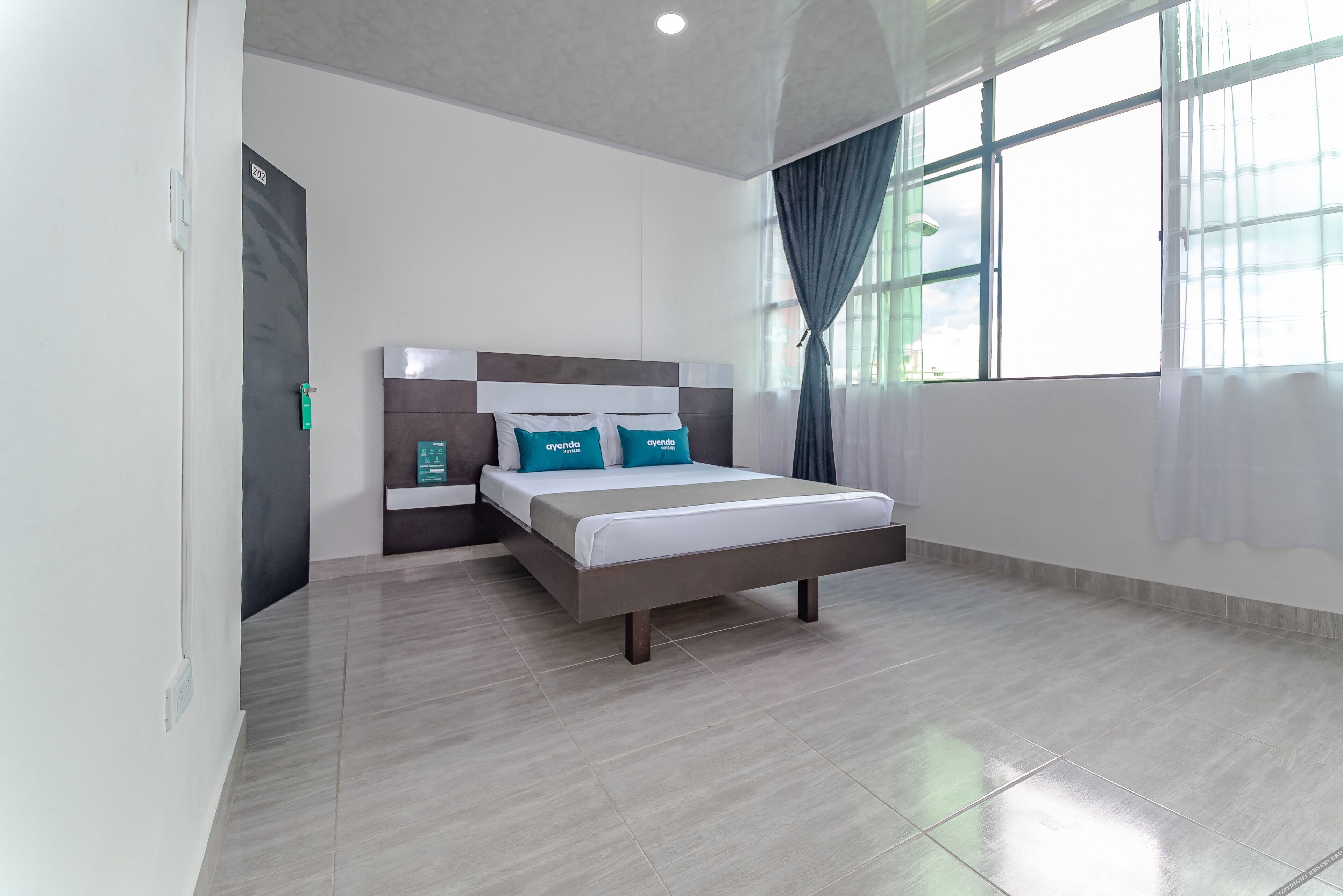 Hotel Colinas Del Llano
