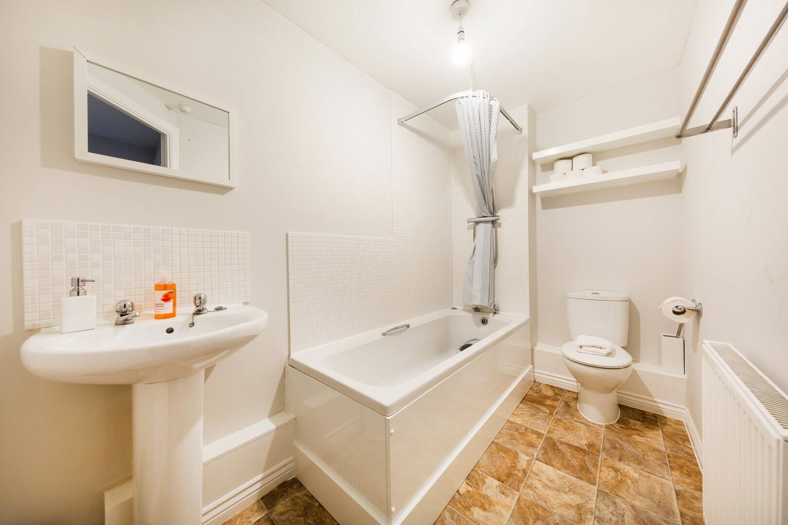 Bristol Apartment With Parking