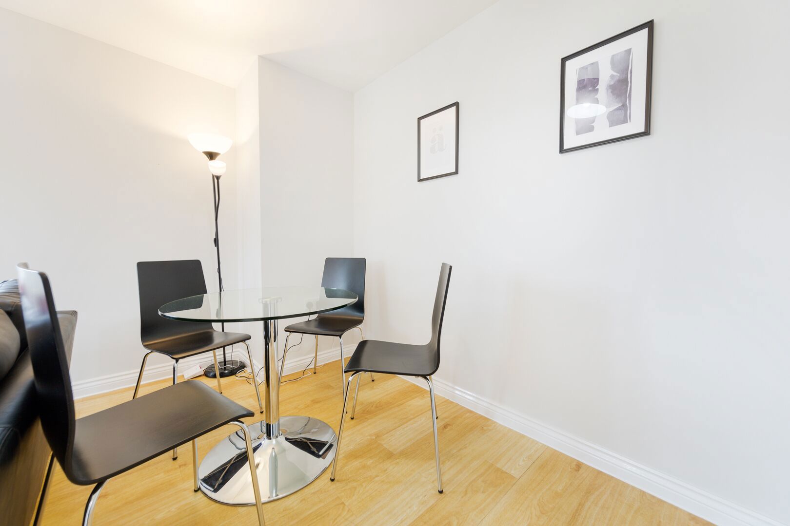 Bristol Apartment With Parking
