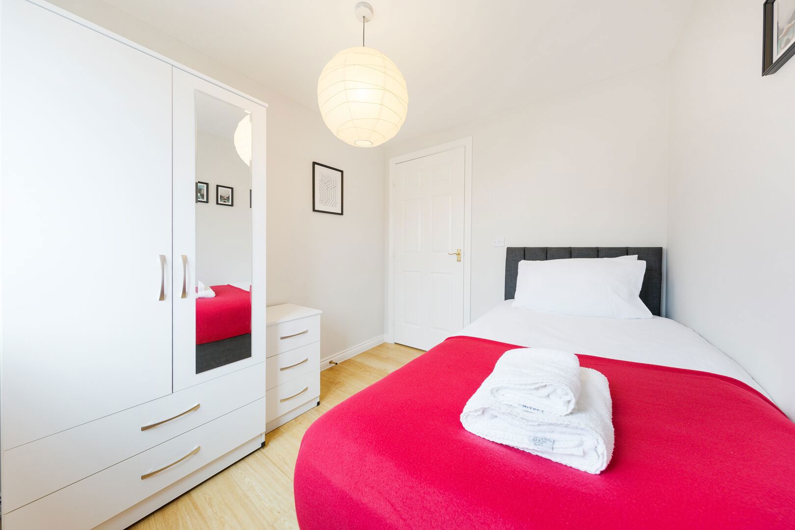 Bristol Apartment With Parking
