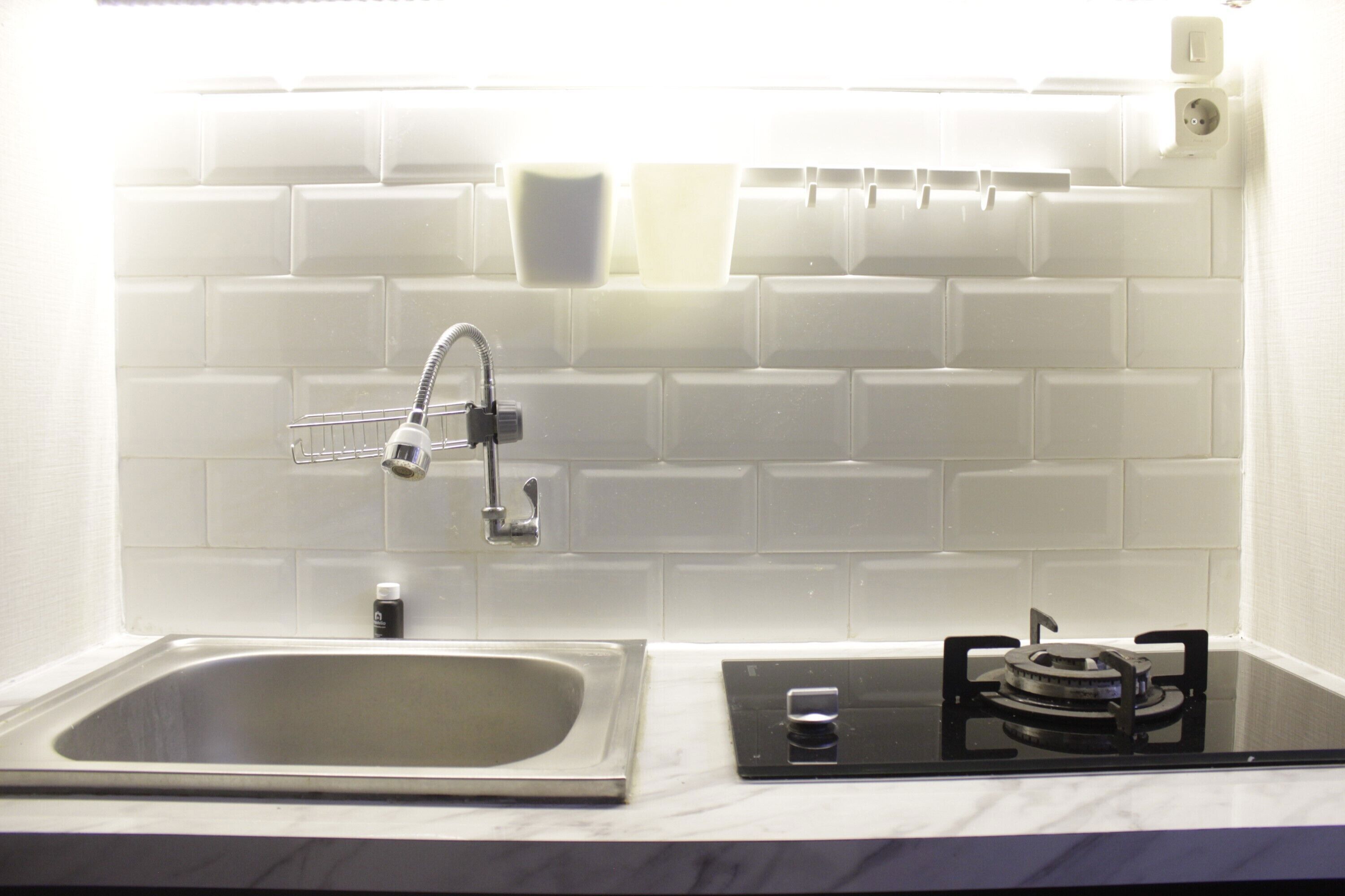 Cozy Studio Apartment At Oxford Jatinangor Near Unpad