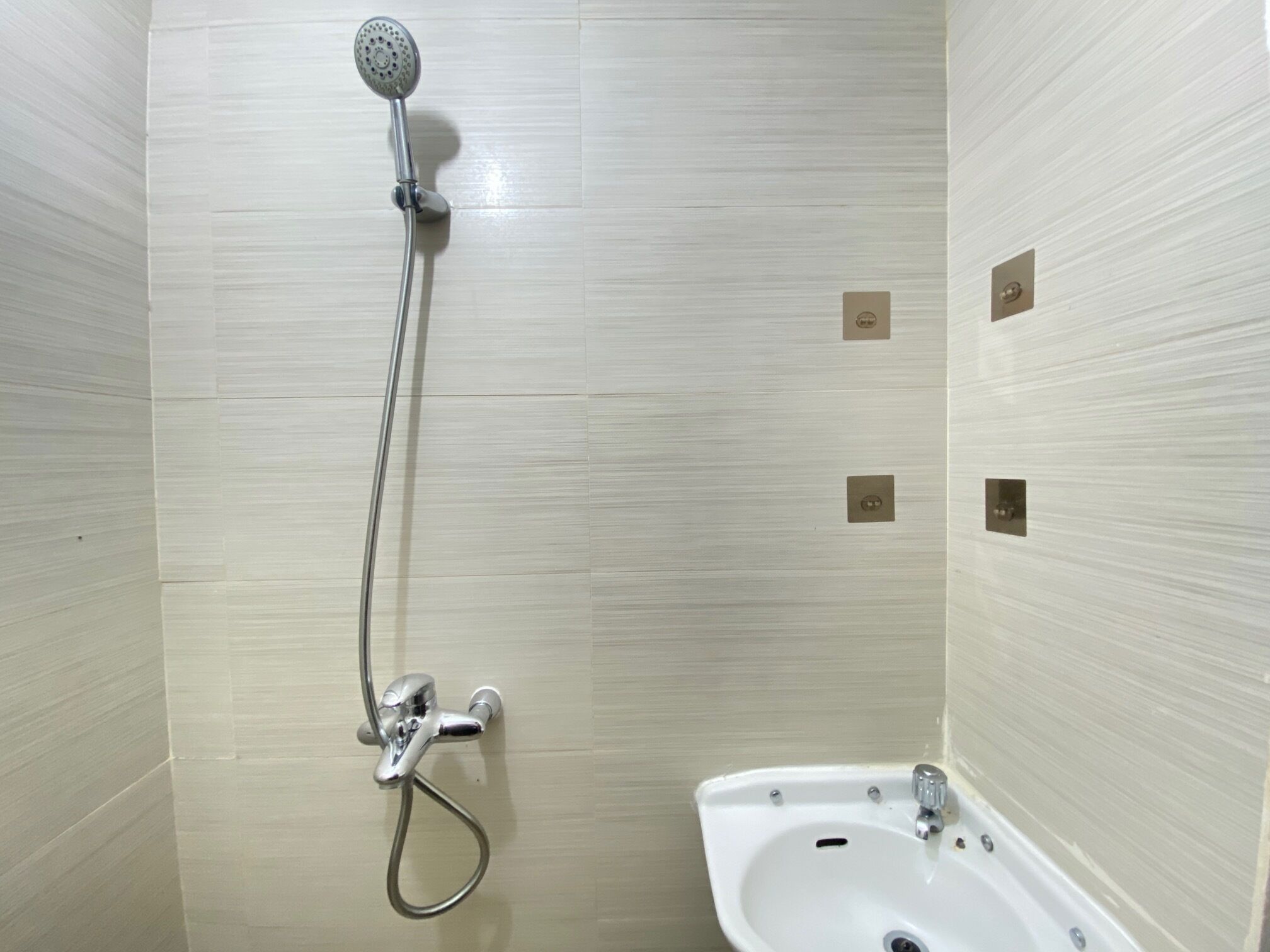 Cozy And Spacious Studio Room At Gateway Pasteur Apartment