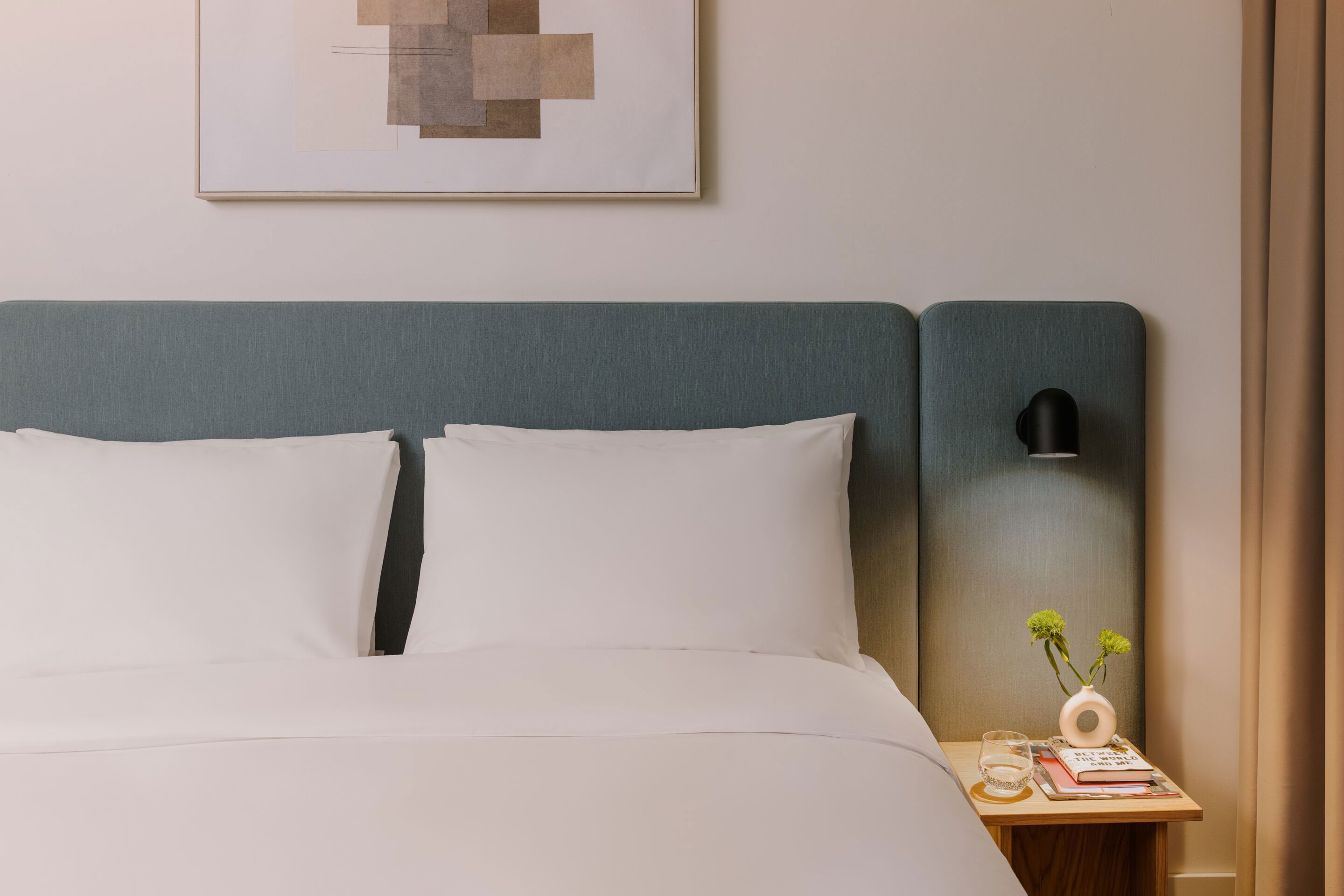 Rose, Sonder Hotel by Marriott Bonvoy