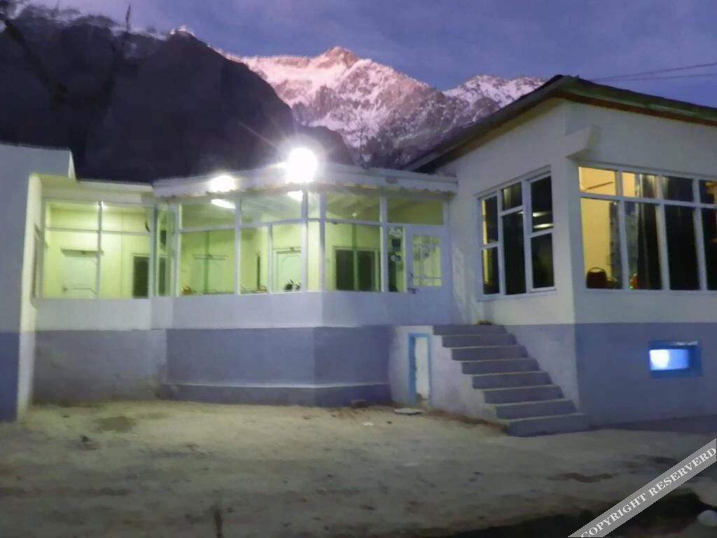 Golden Peak View Hotel