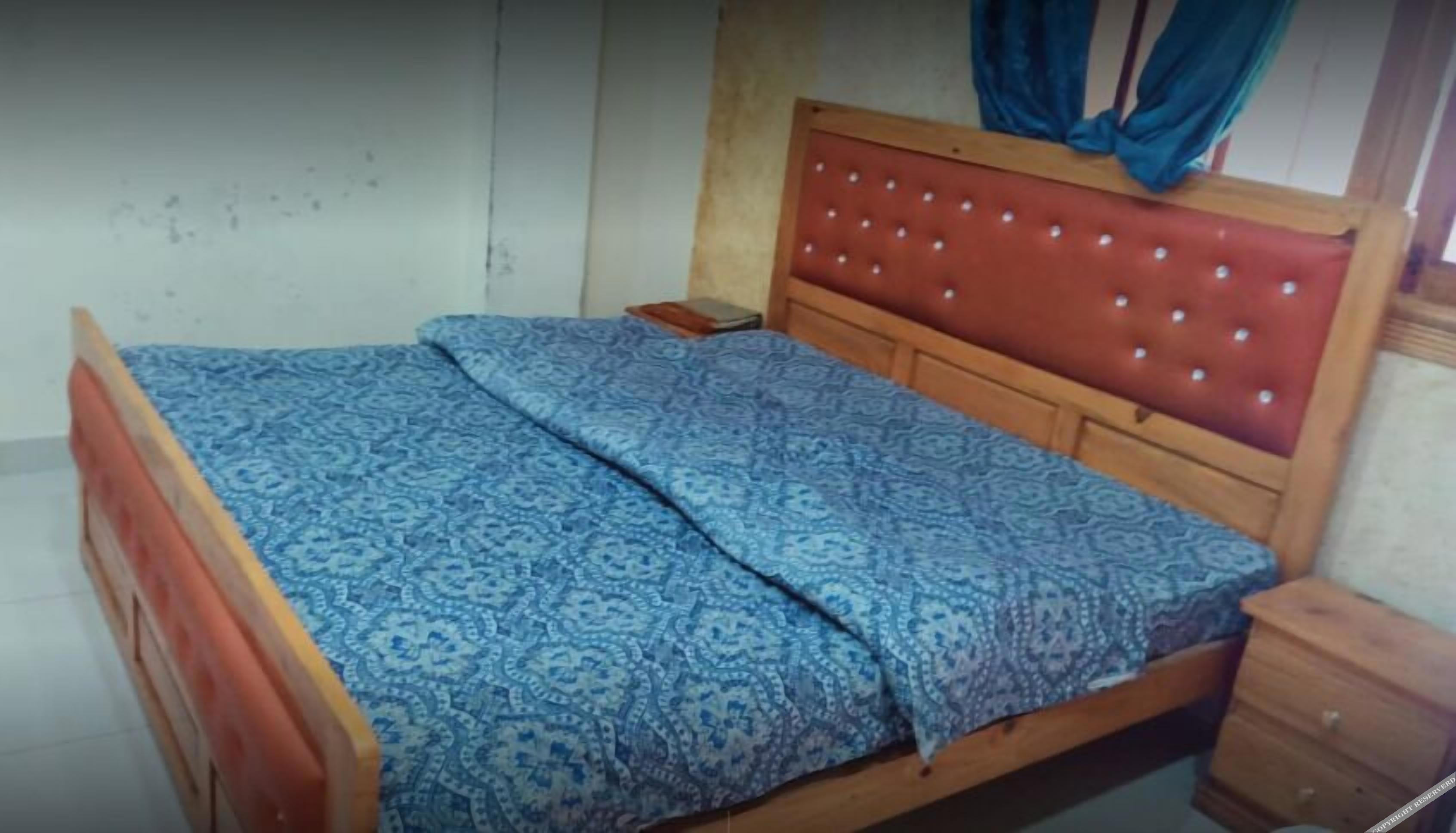 Ali's Hotel