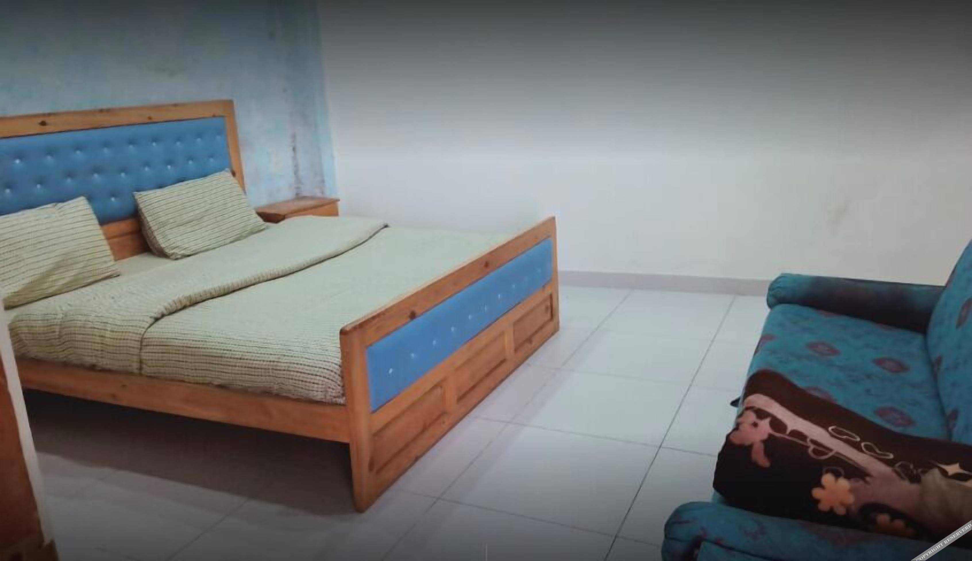 Ali's Hotel