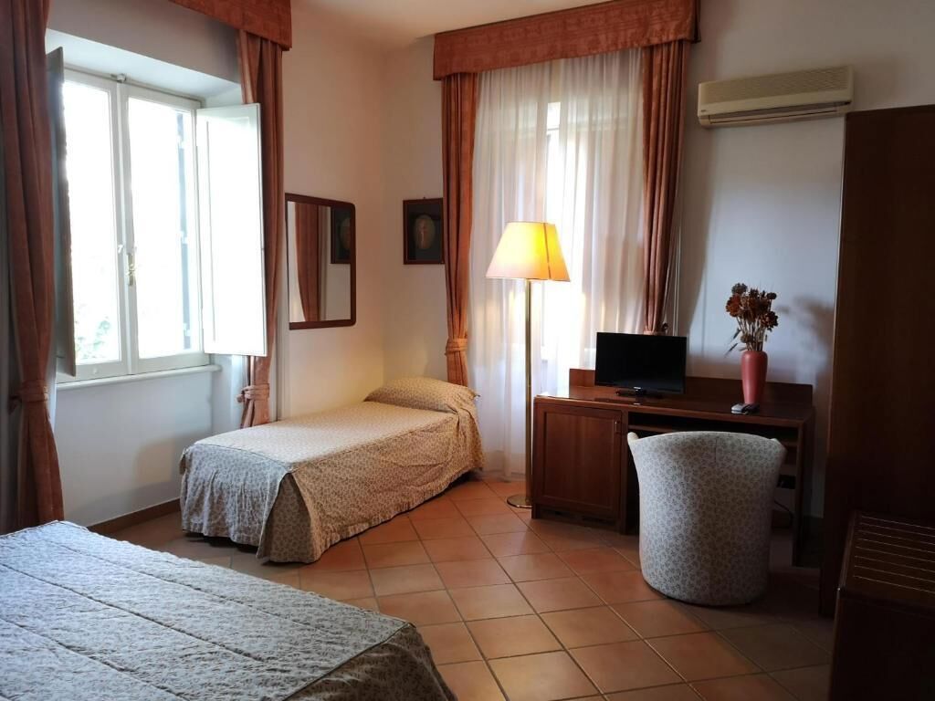 Comfort Rooms Villa Gaia Tor Vergata fotoğrafı