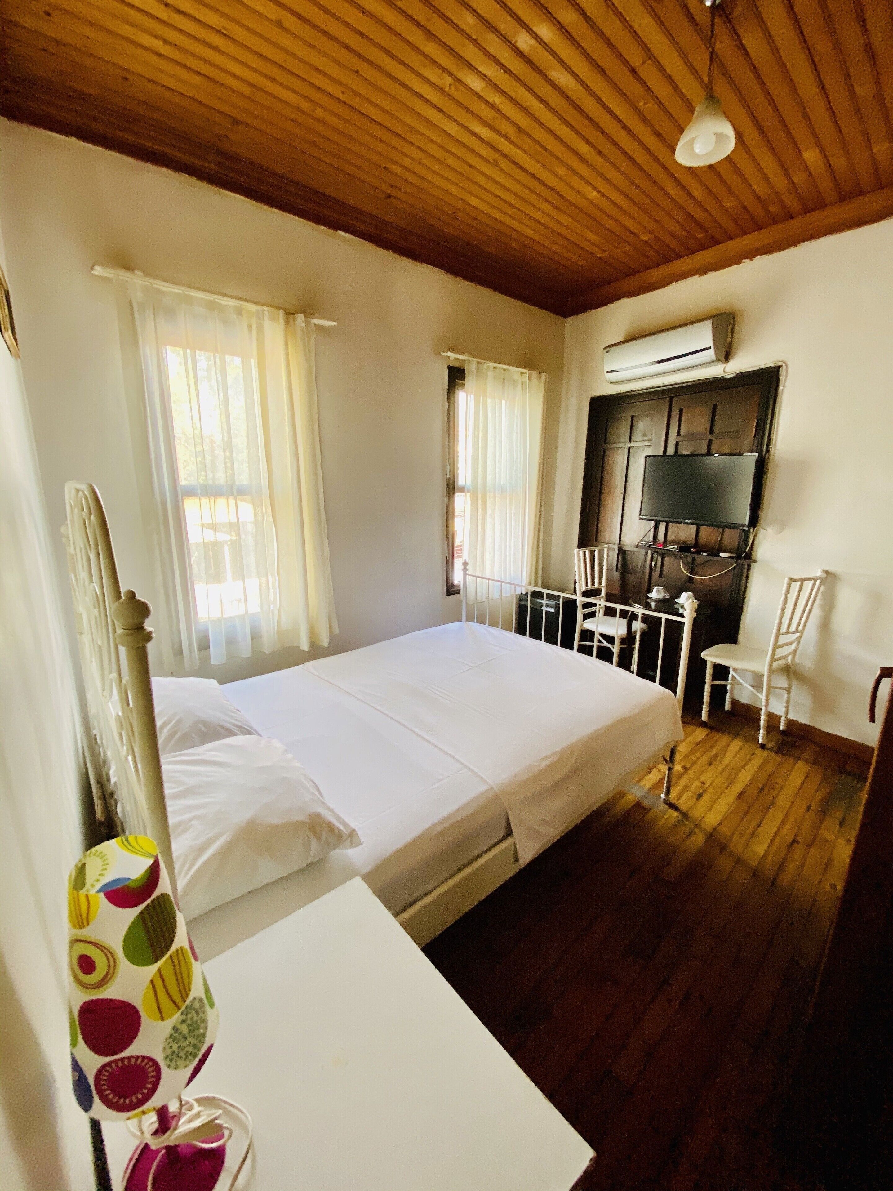 Pastor Pension The Gulf Of Izmir