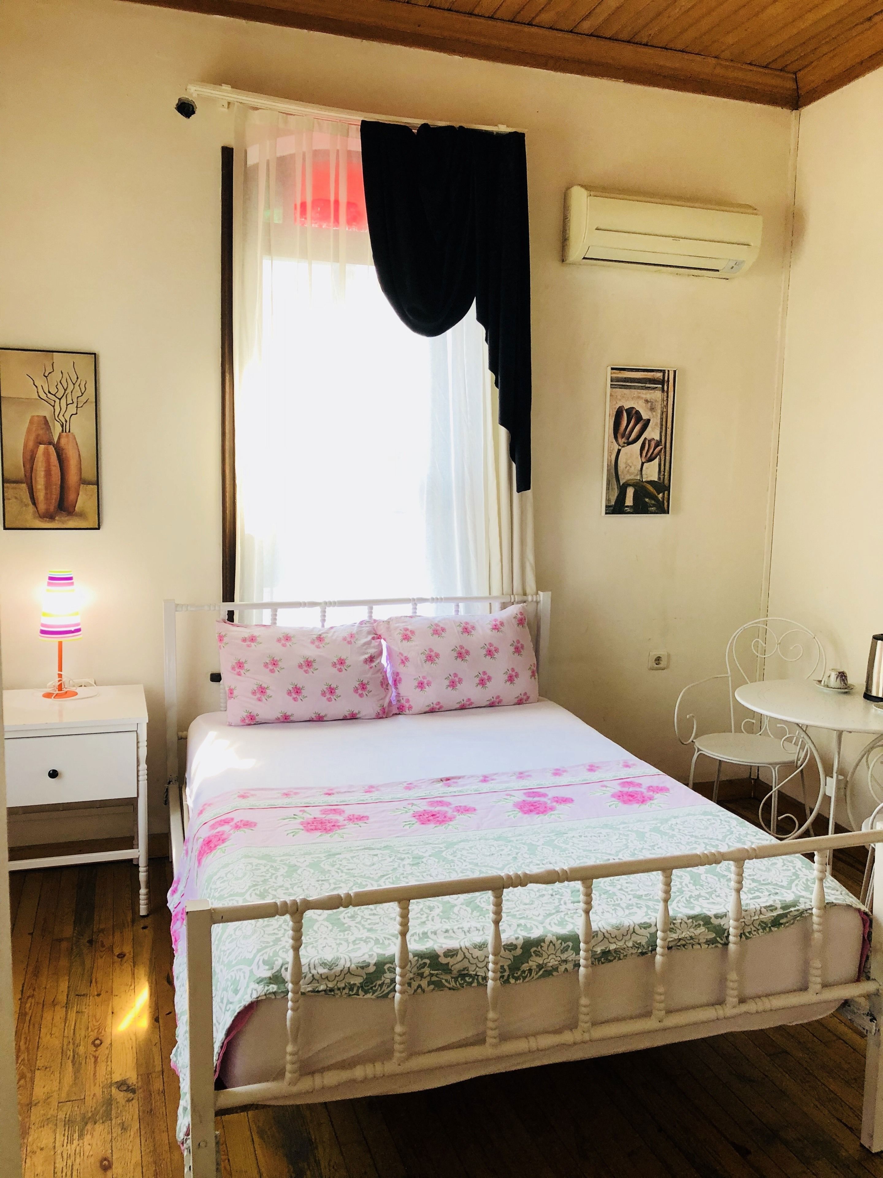 Pastor Pension The Gulf Of Izmir