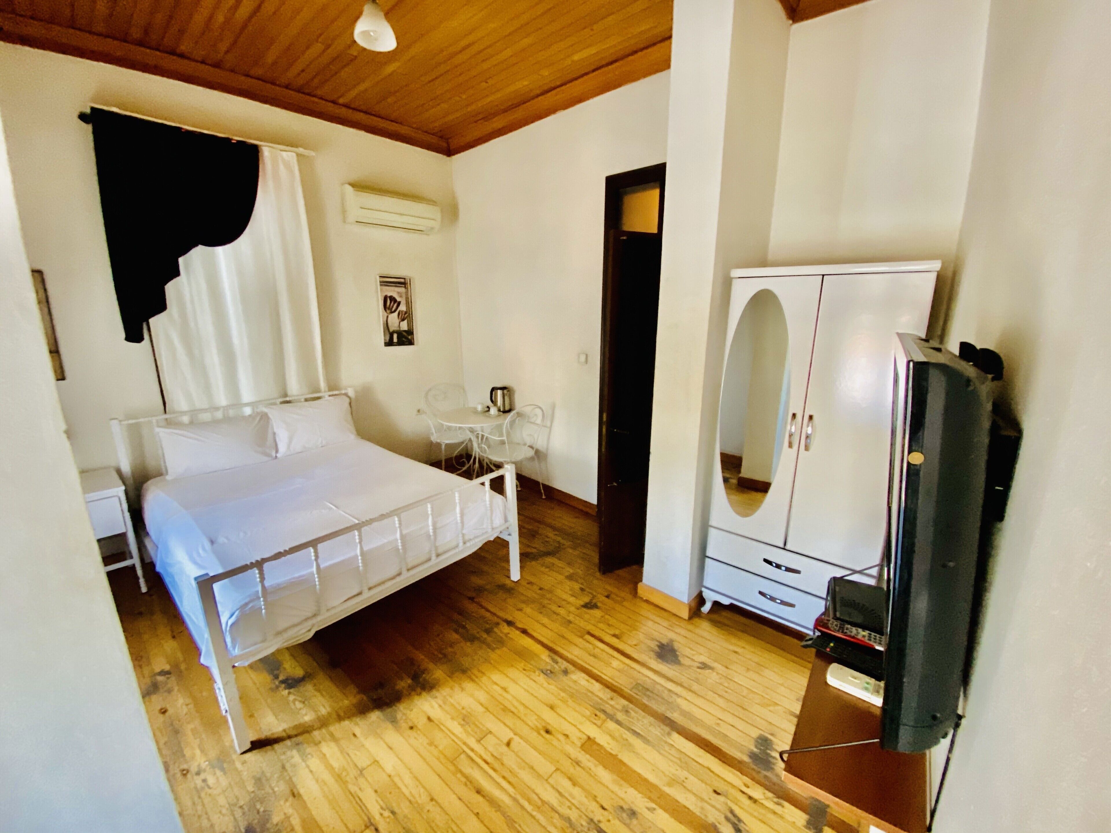 Pastor Pension The Gulf Of Izmir