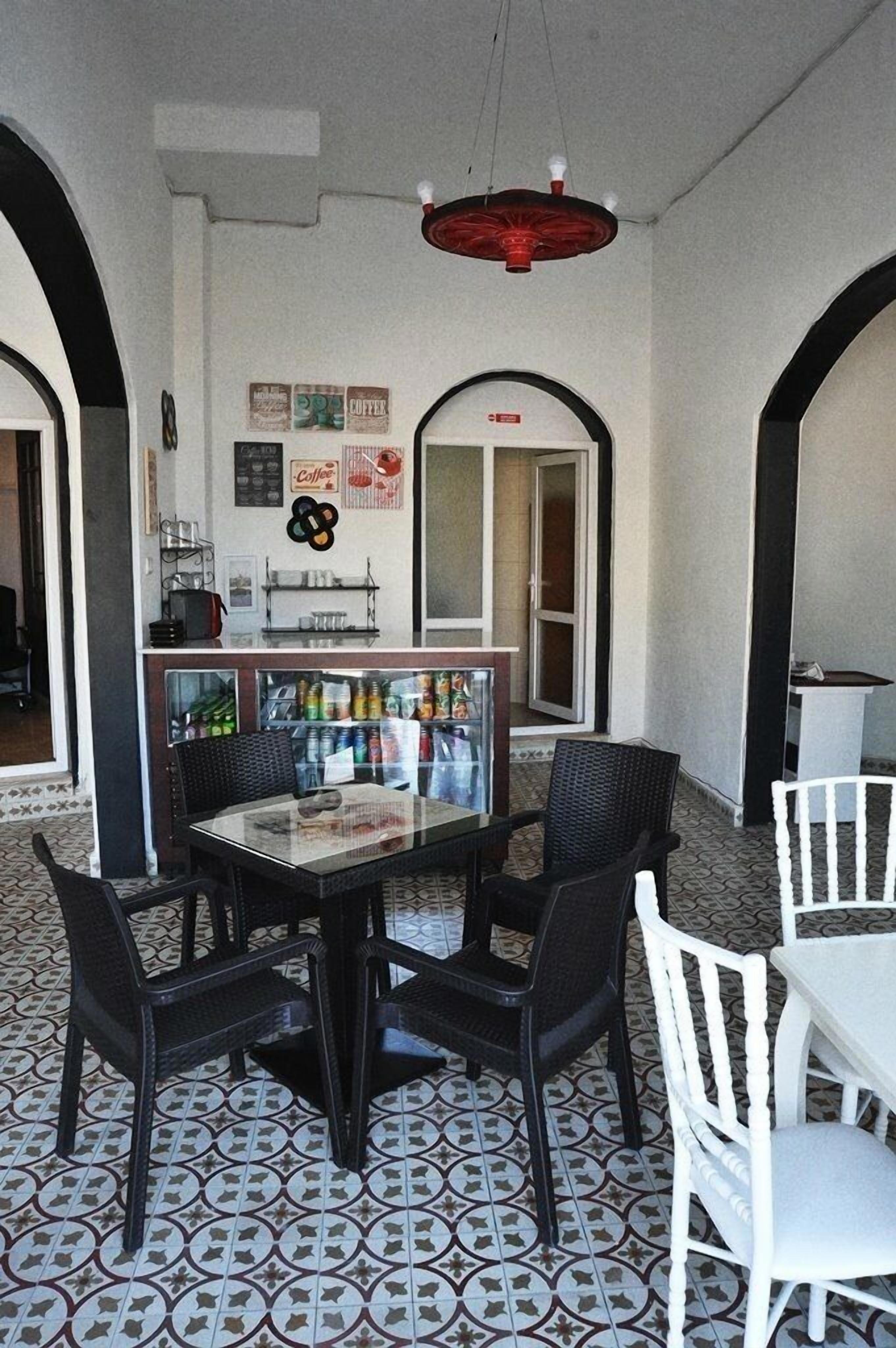 Pastor Pension The Gulf Of Izmir