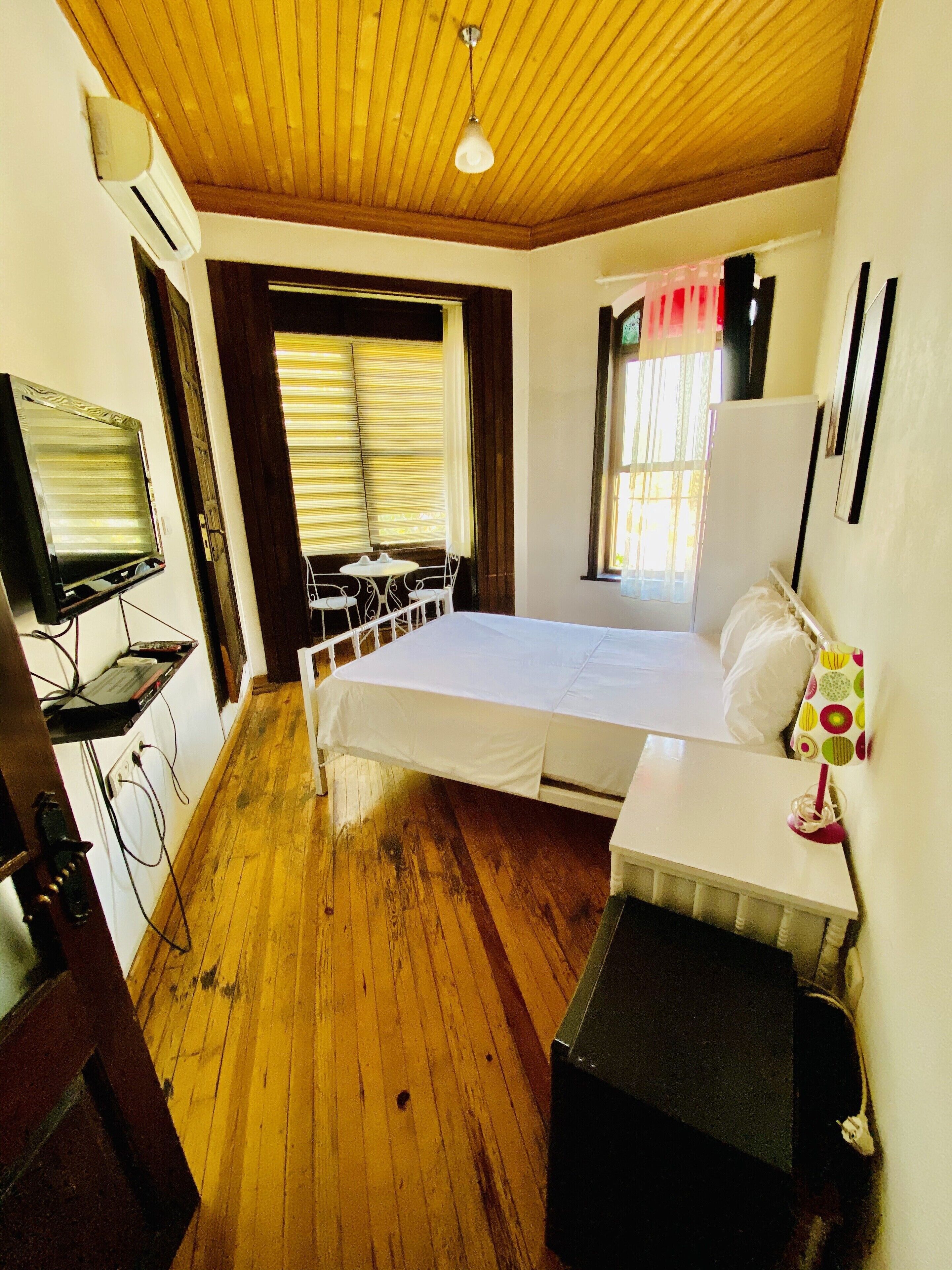 Pastor Pension The Gulf Of Izmir