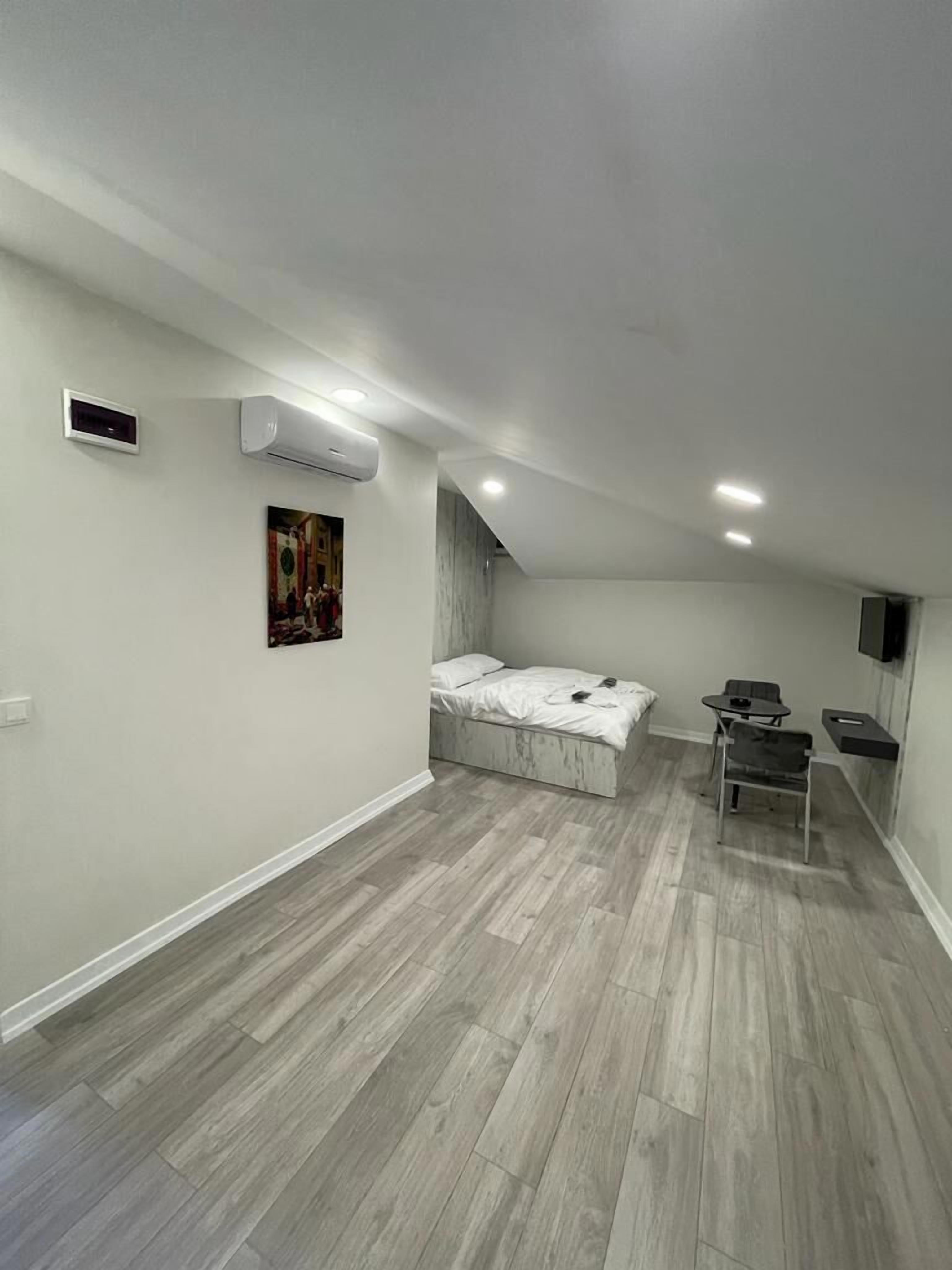 The City Palace Hotel