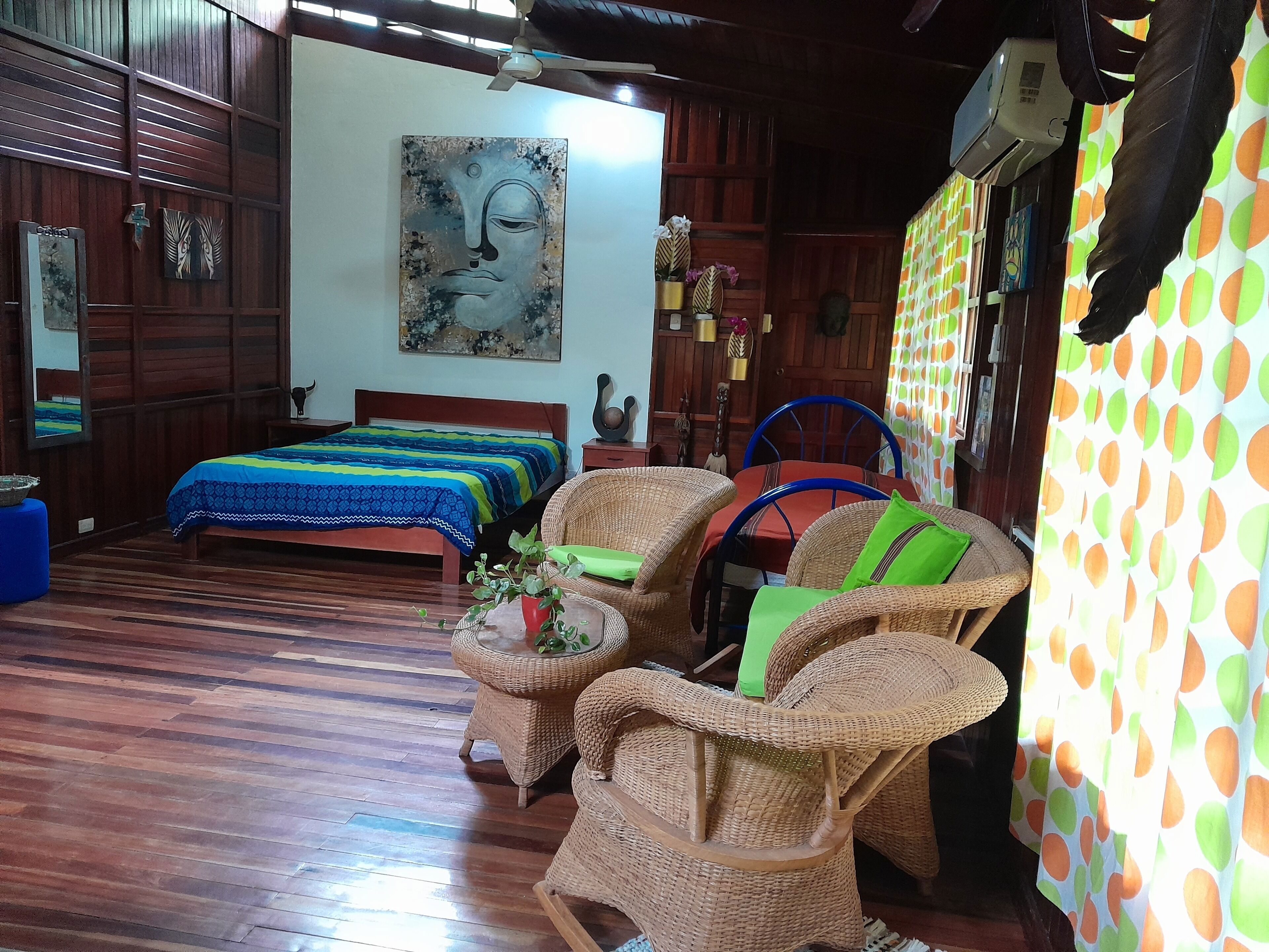 Casas Guaney