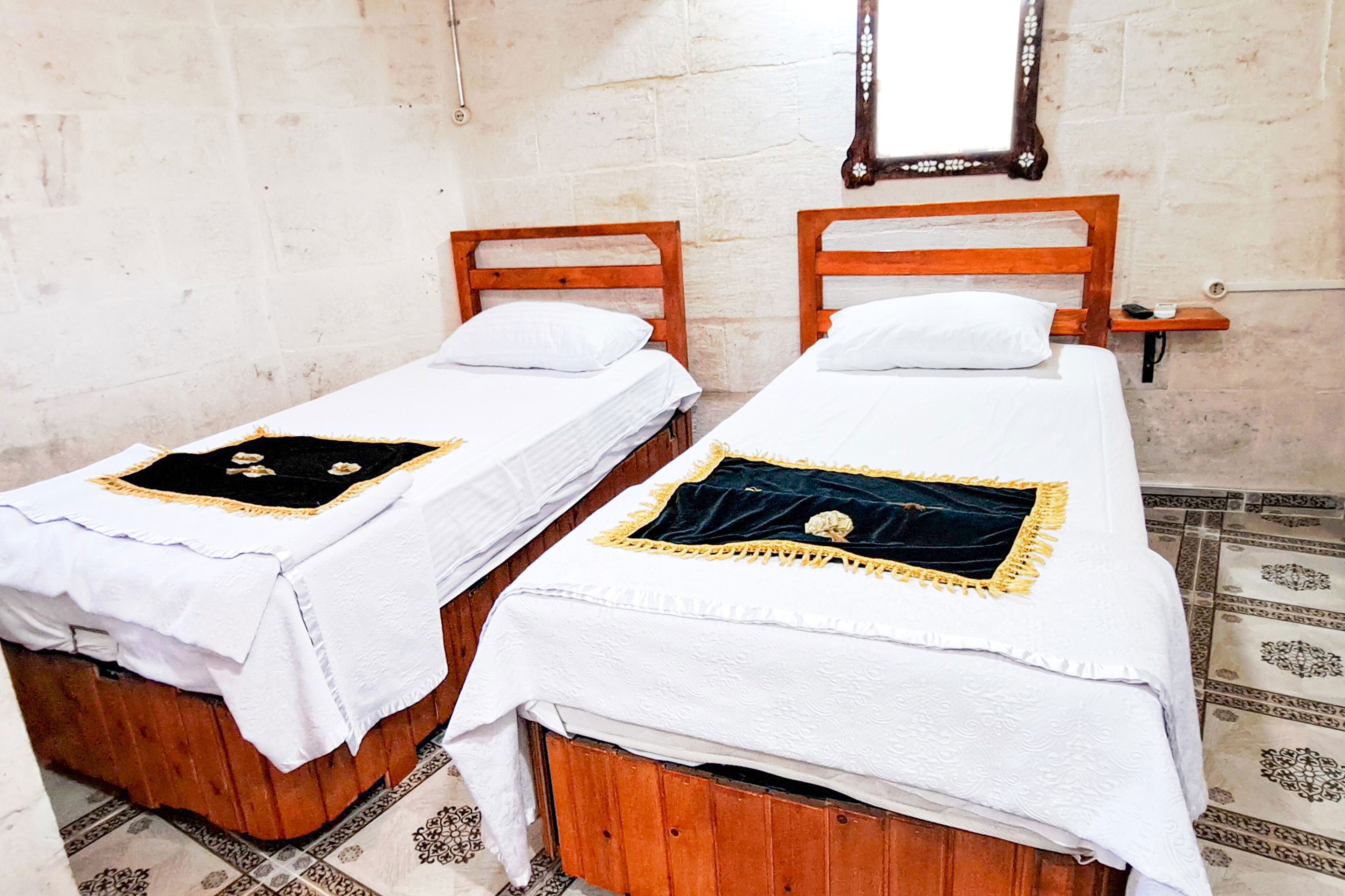 Lütfü Bey Konağı