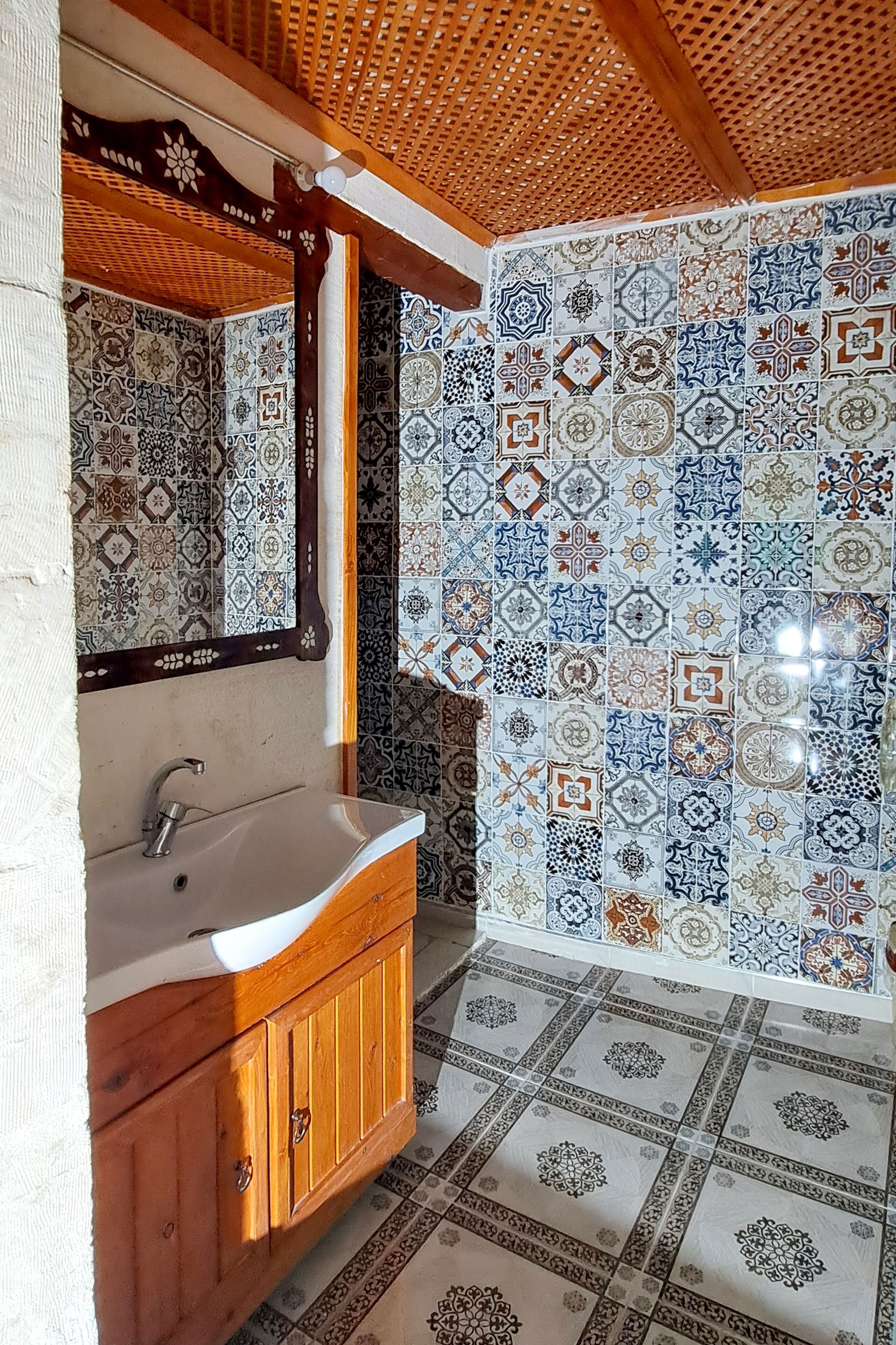 Lütfü Bey Konağı