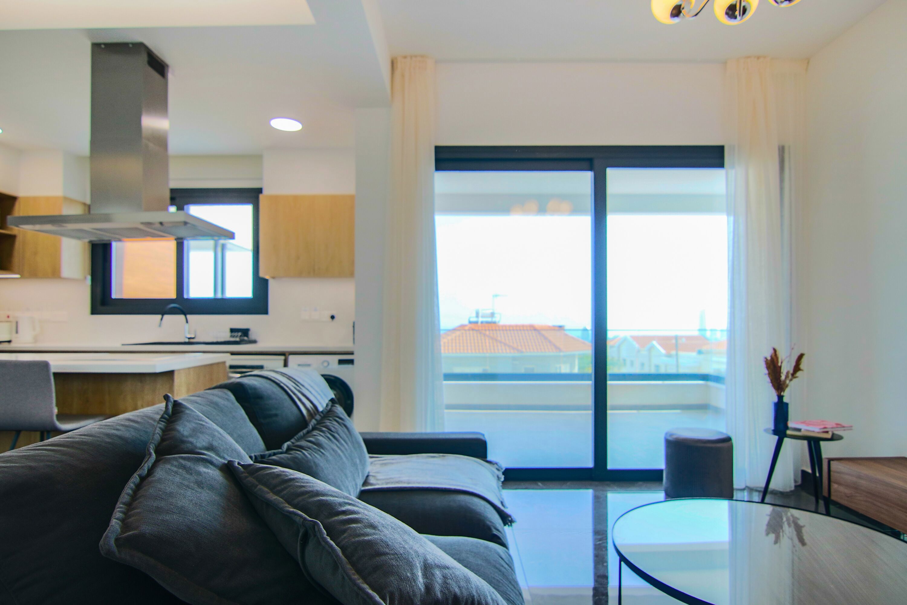 Phaedrus Living: Sea View Anna Residence 201