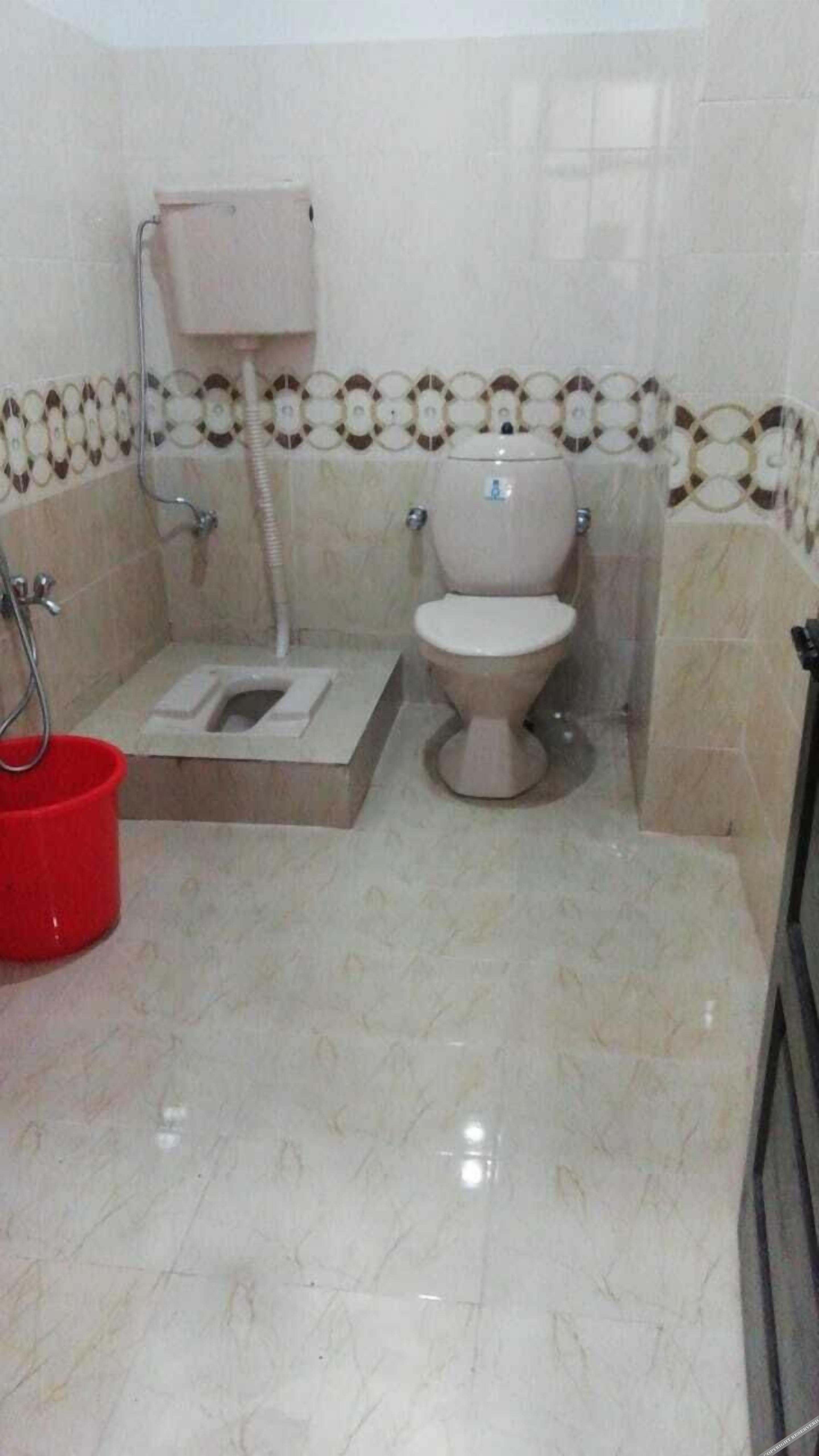 Abshar Hotel