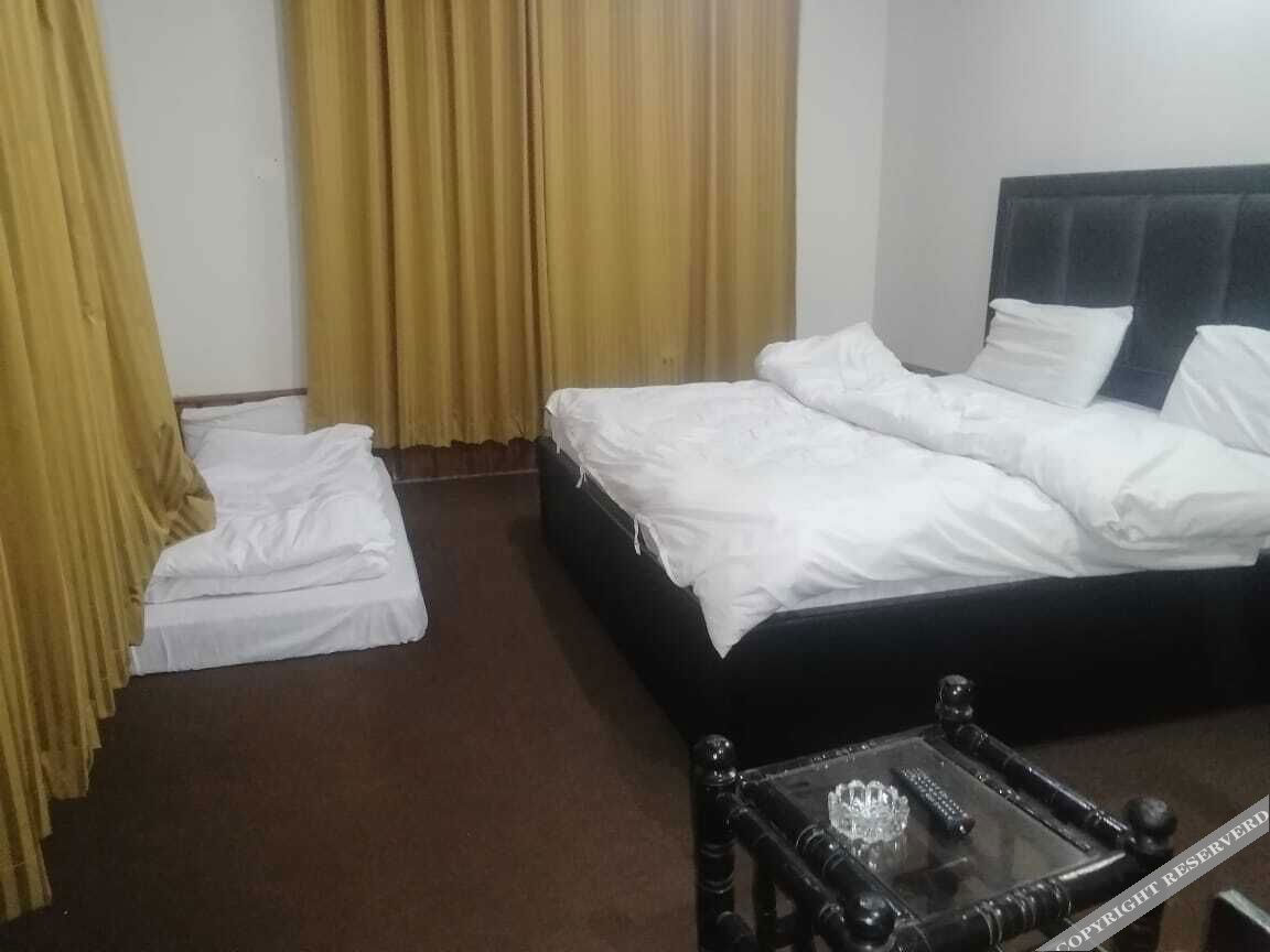 Abshar Hotel