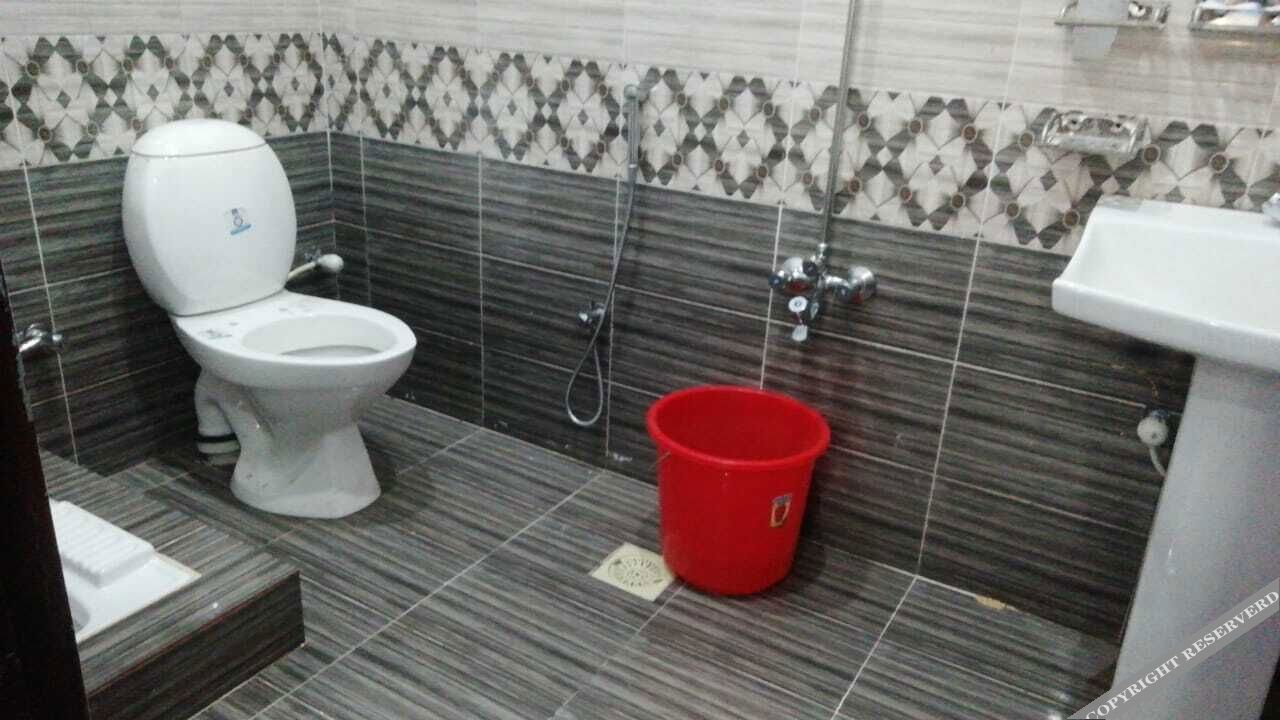 Abshar Hotel