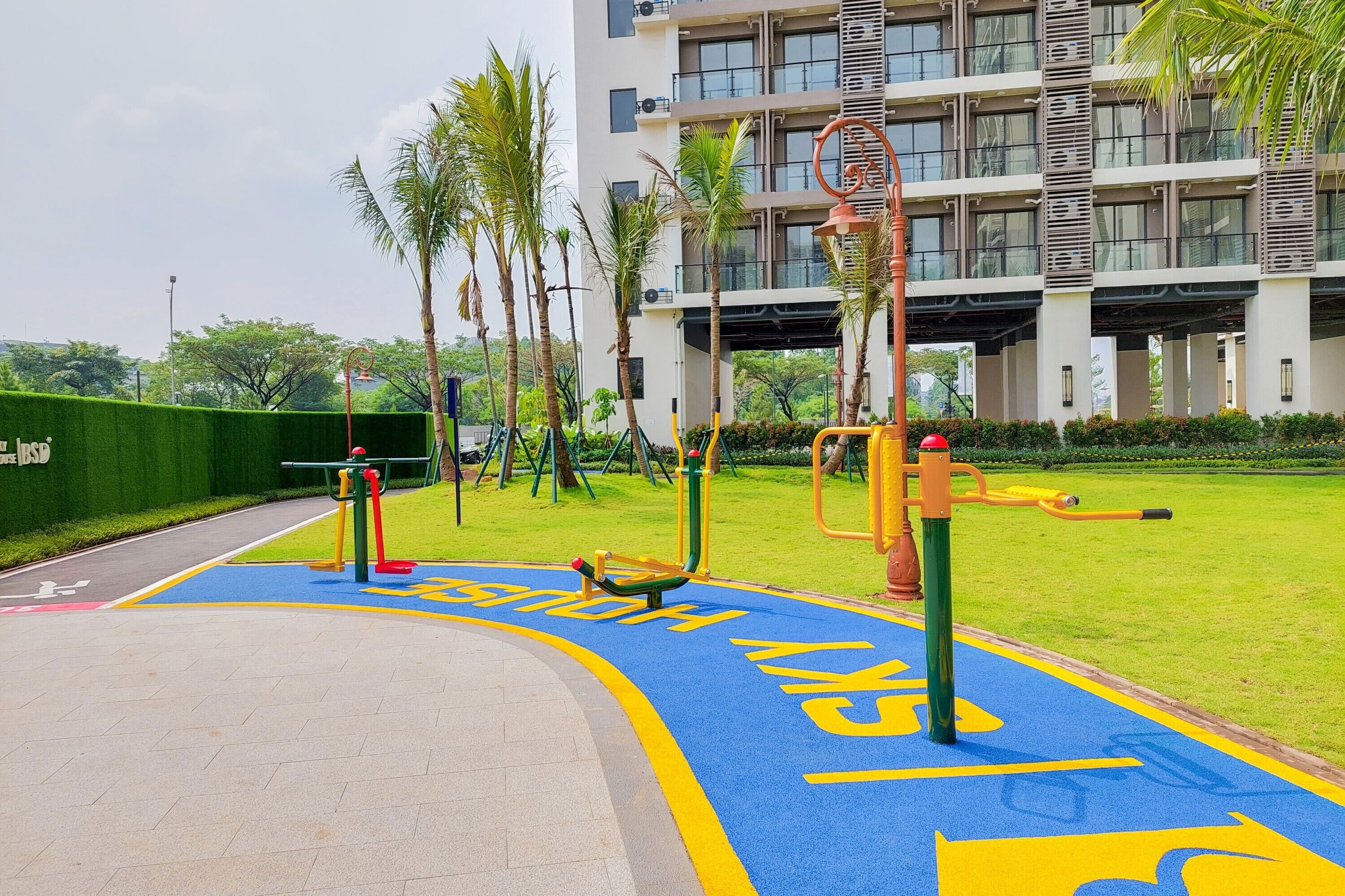 Comfortable Design 2Br With Washing Machine Sky House Bsd Apartment