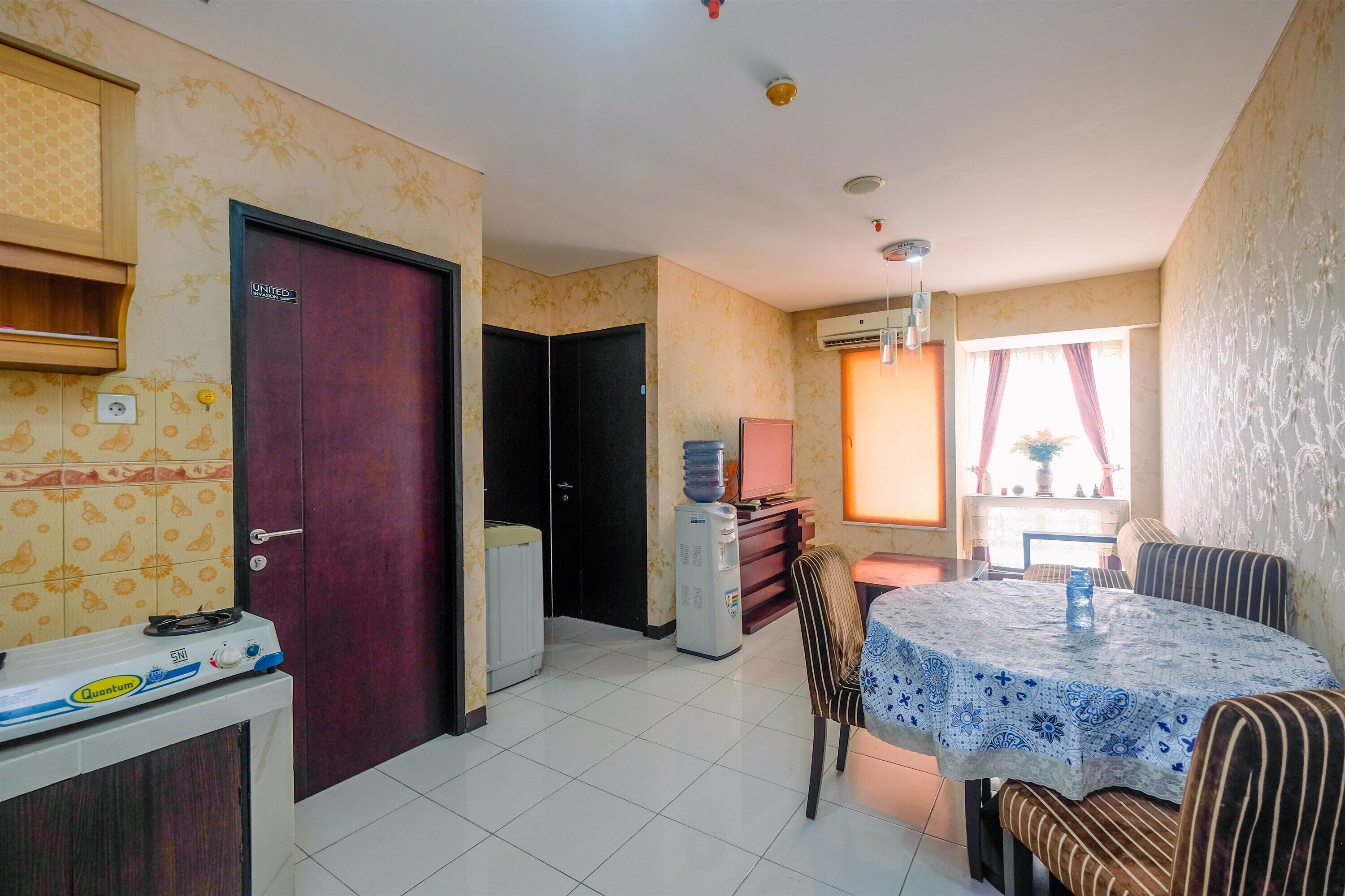 Comfort And Homey 2Br At Nifarro Park Apartment