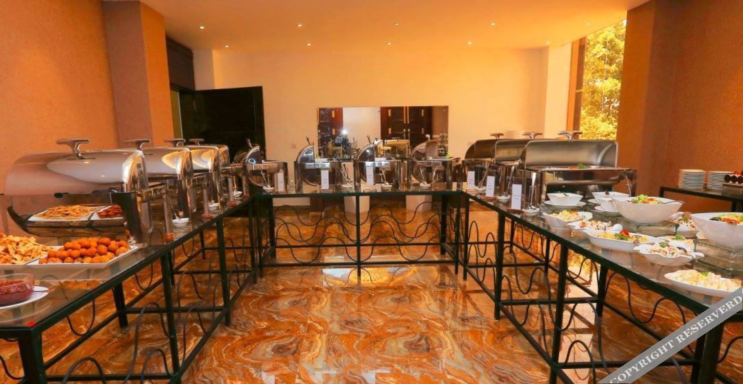 Ayowa Grand Hotel