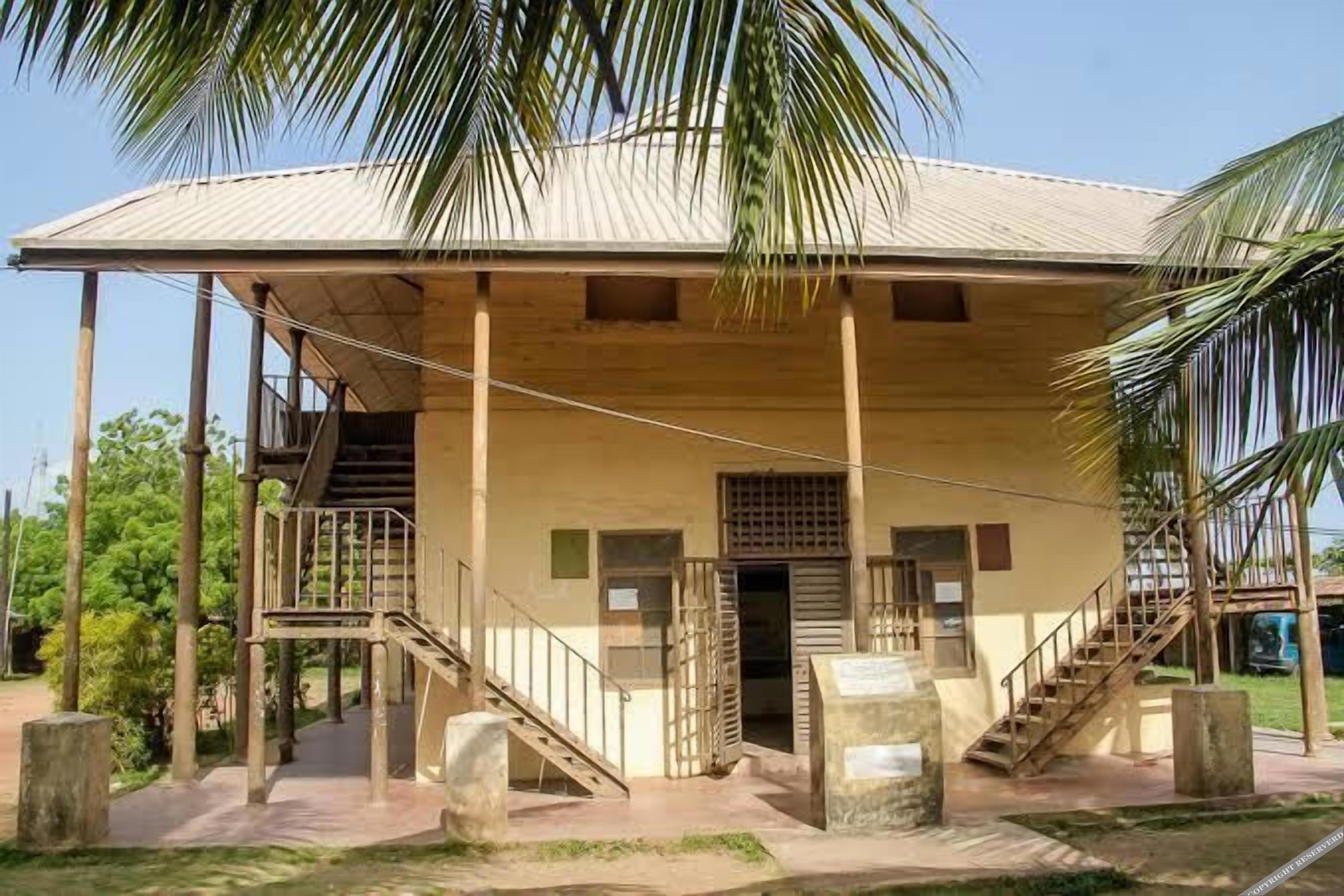 De Villa Hotel And Suites