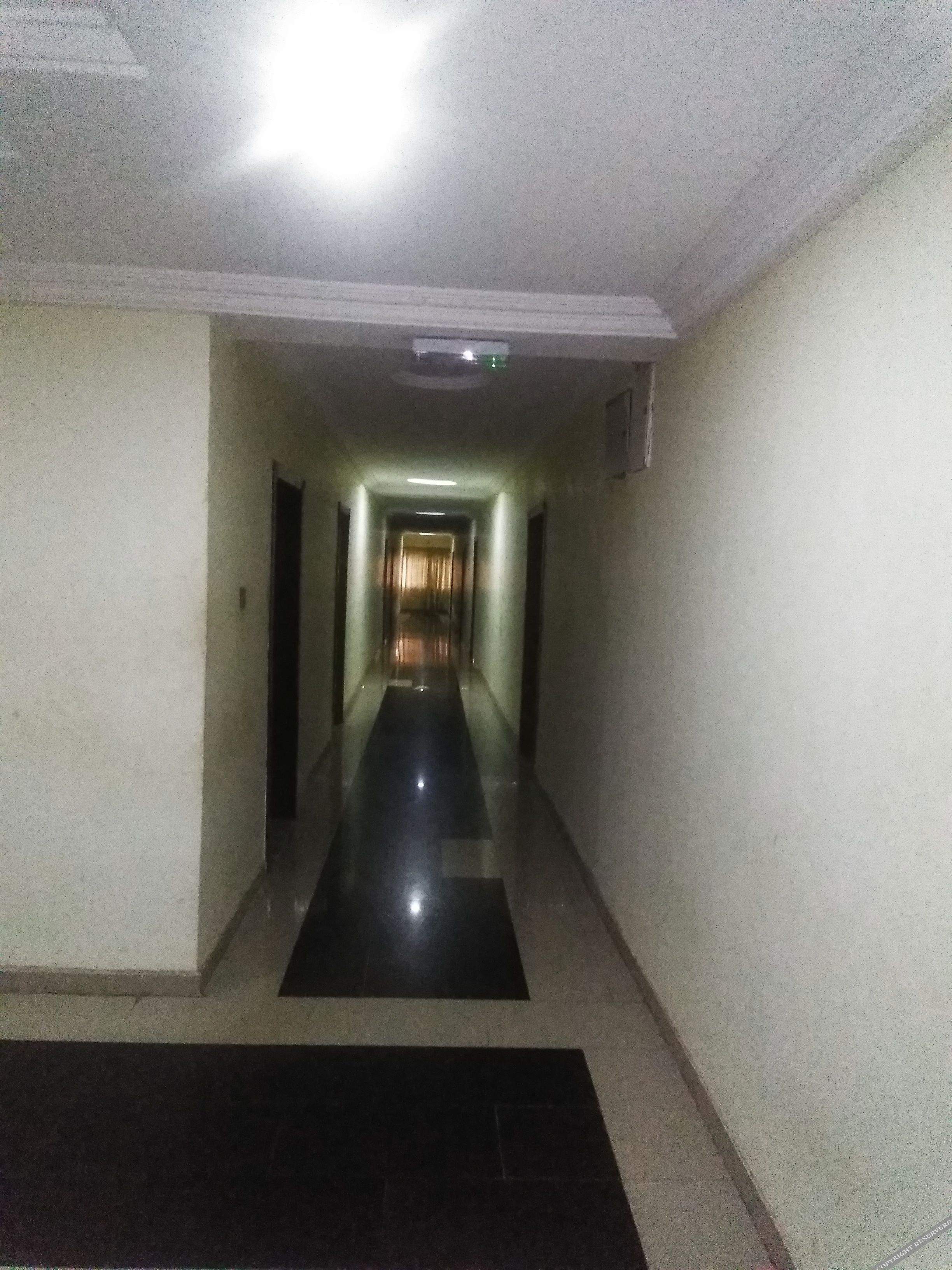 De Villa Hotel And Suites