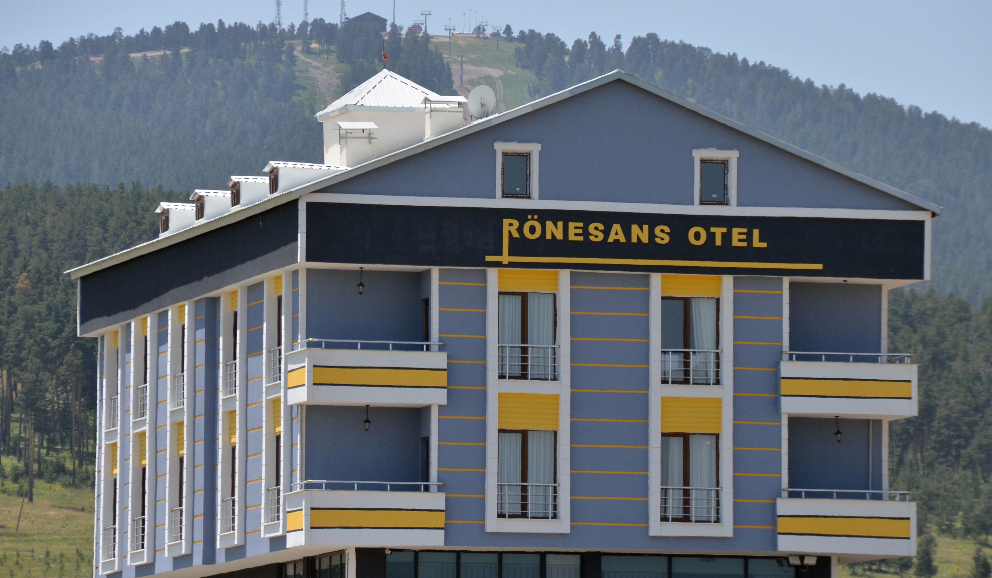 Ronesans Hotel
