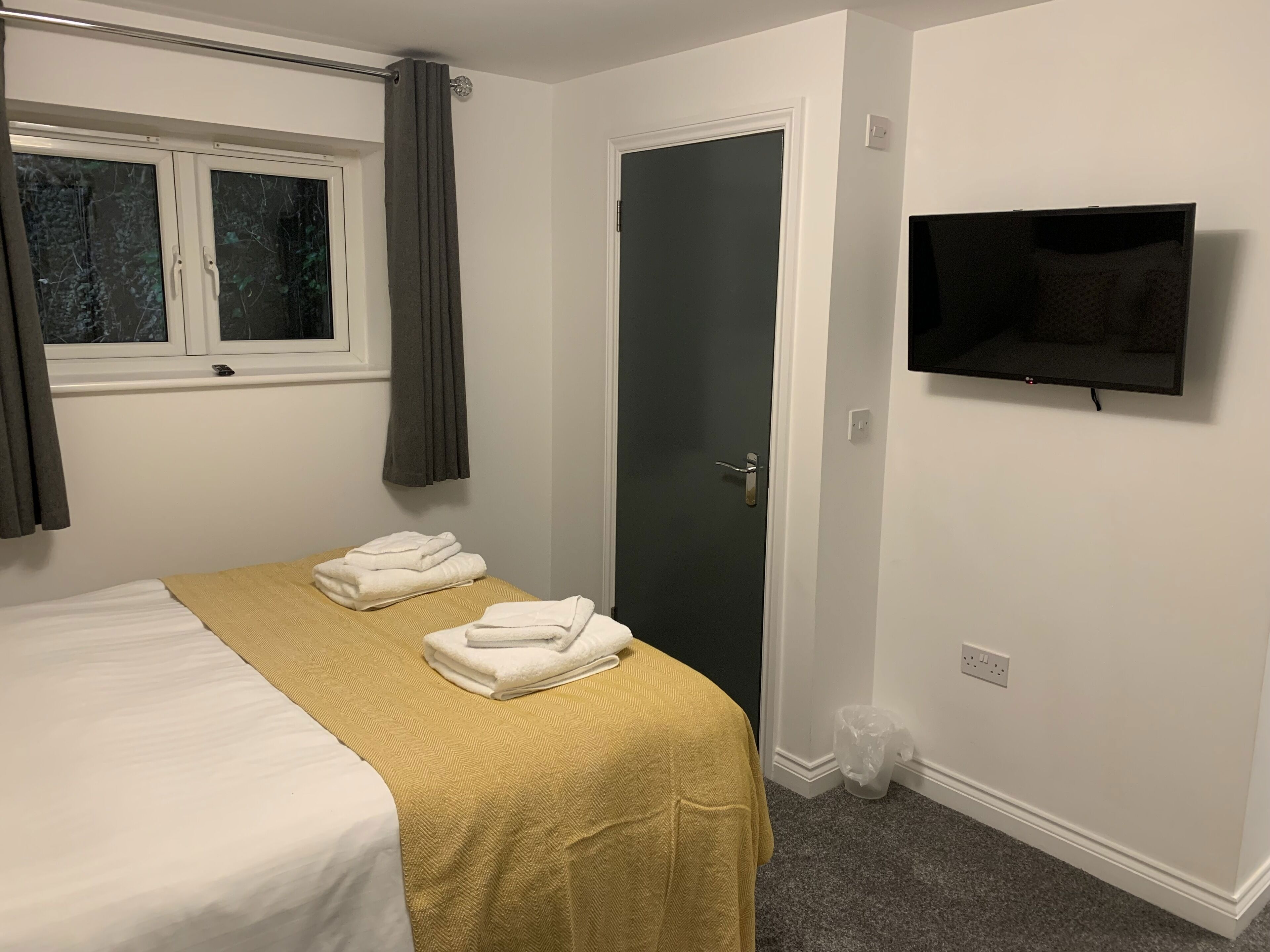 2 Bed- Harmony Court Luxury 2 Bed Apartment