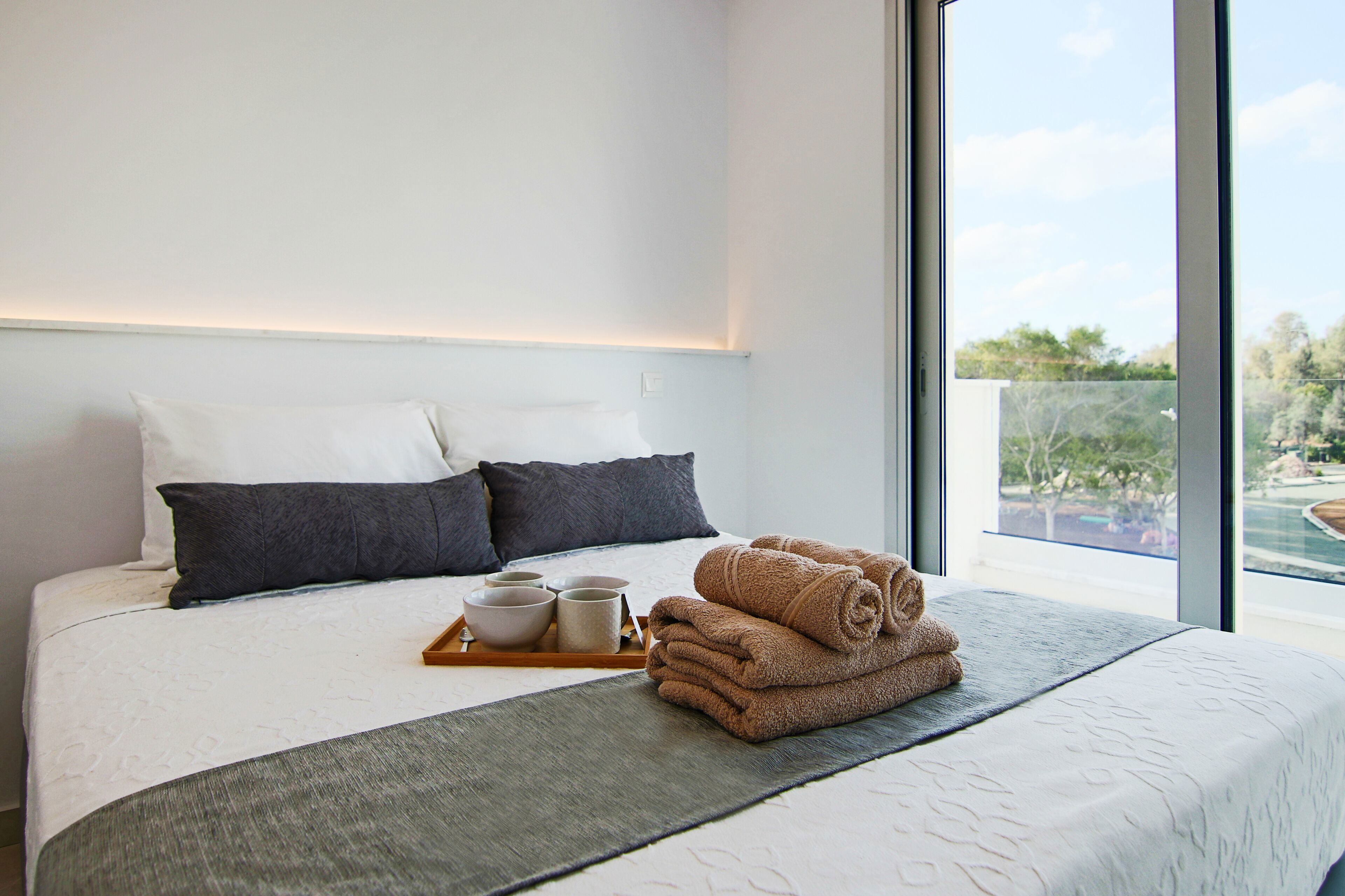 Phaedrus Living - Seaside Luxury Flat Harbour 108