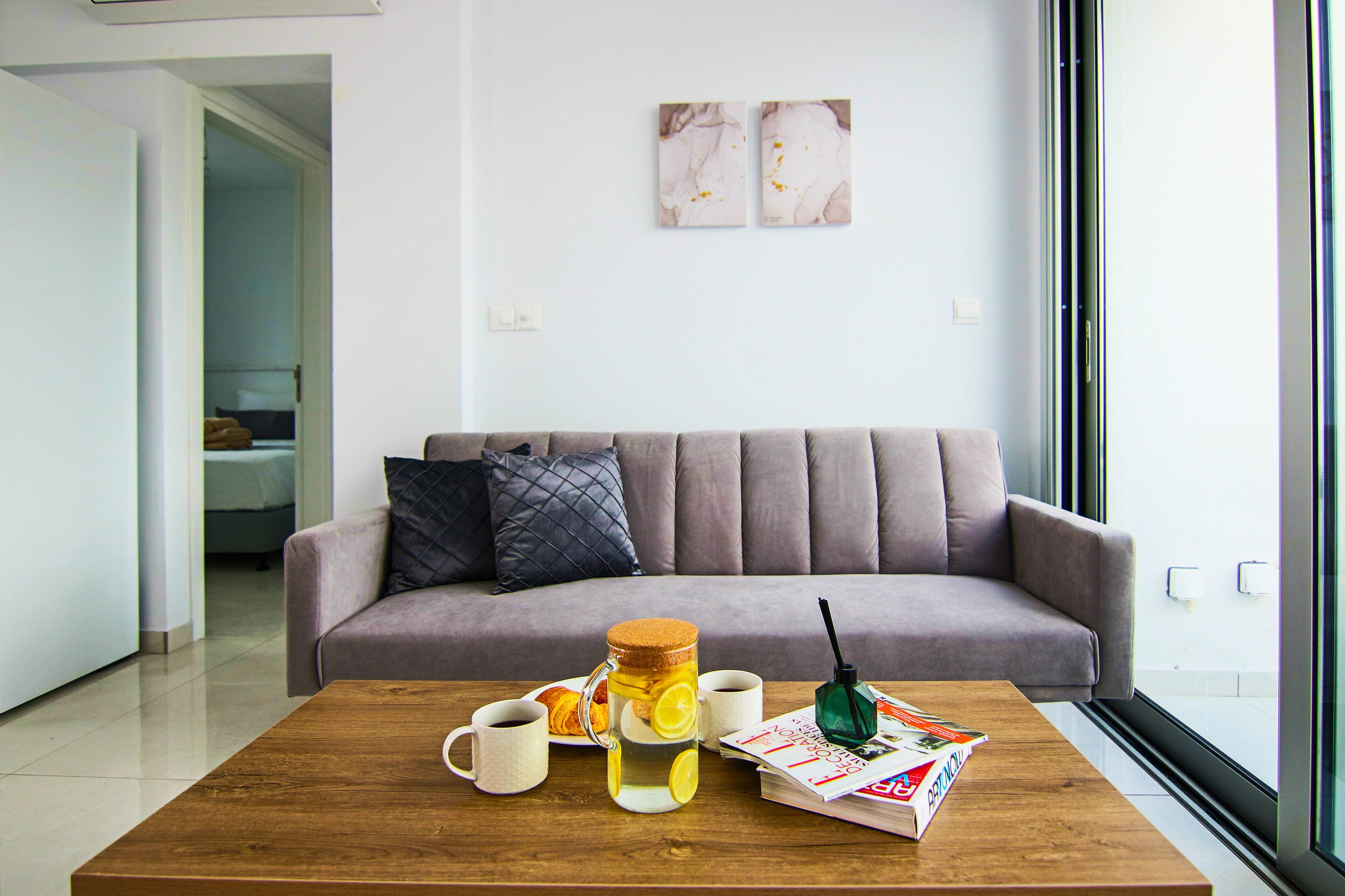 Phaedrus Living - Seaside Luxury Flat Harbour 108