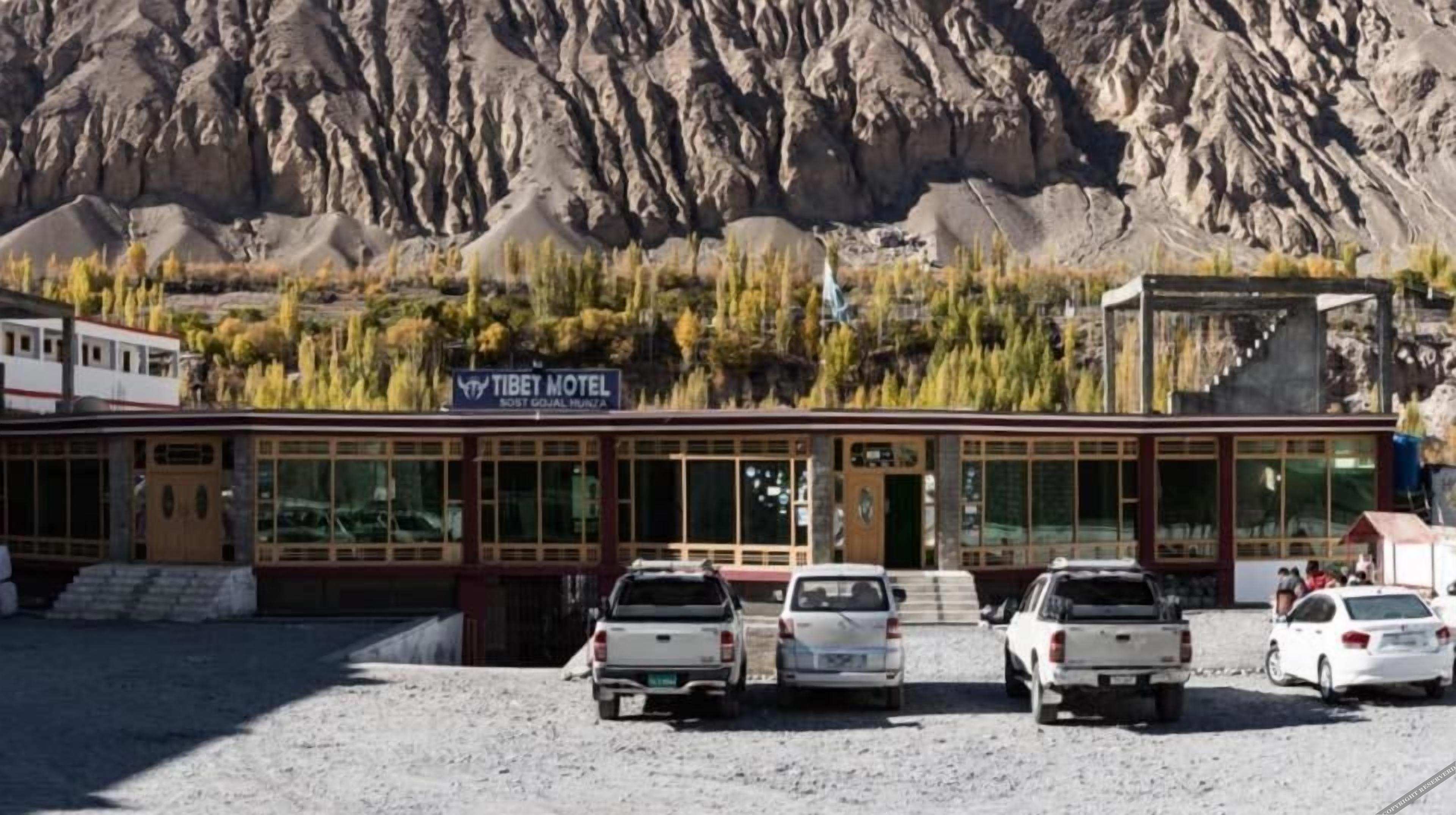 Tibet Motel