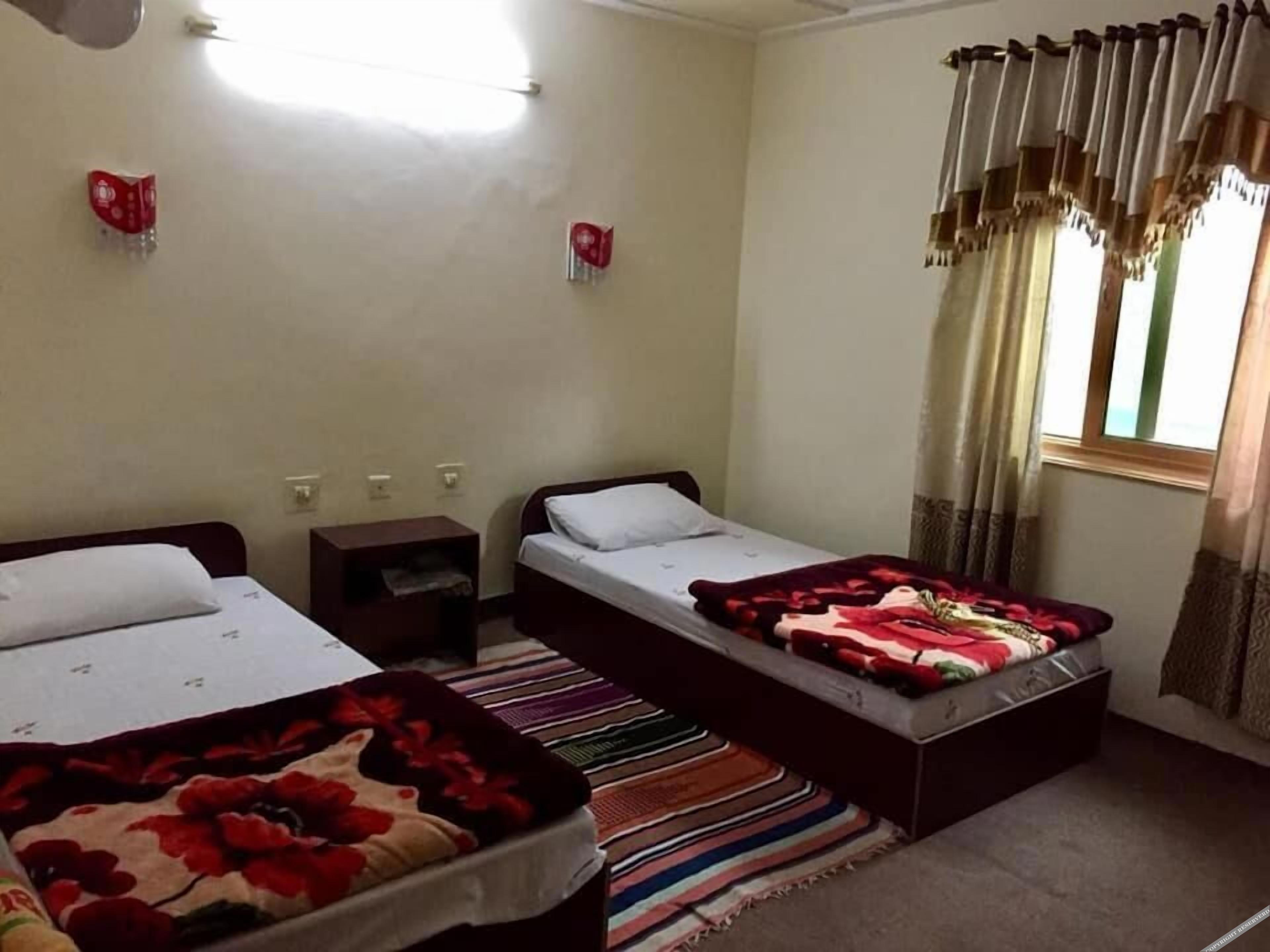 Tibet Motel
