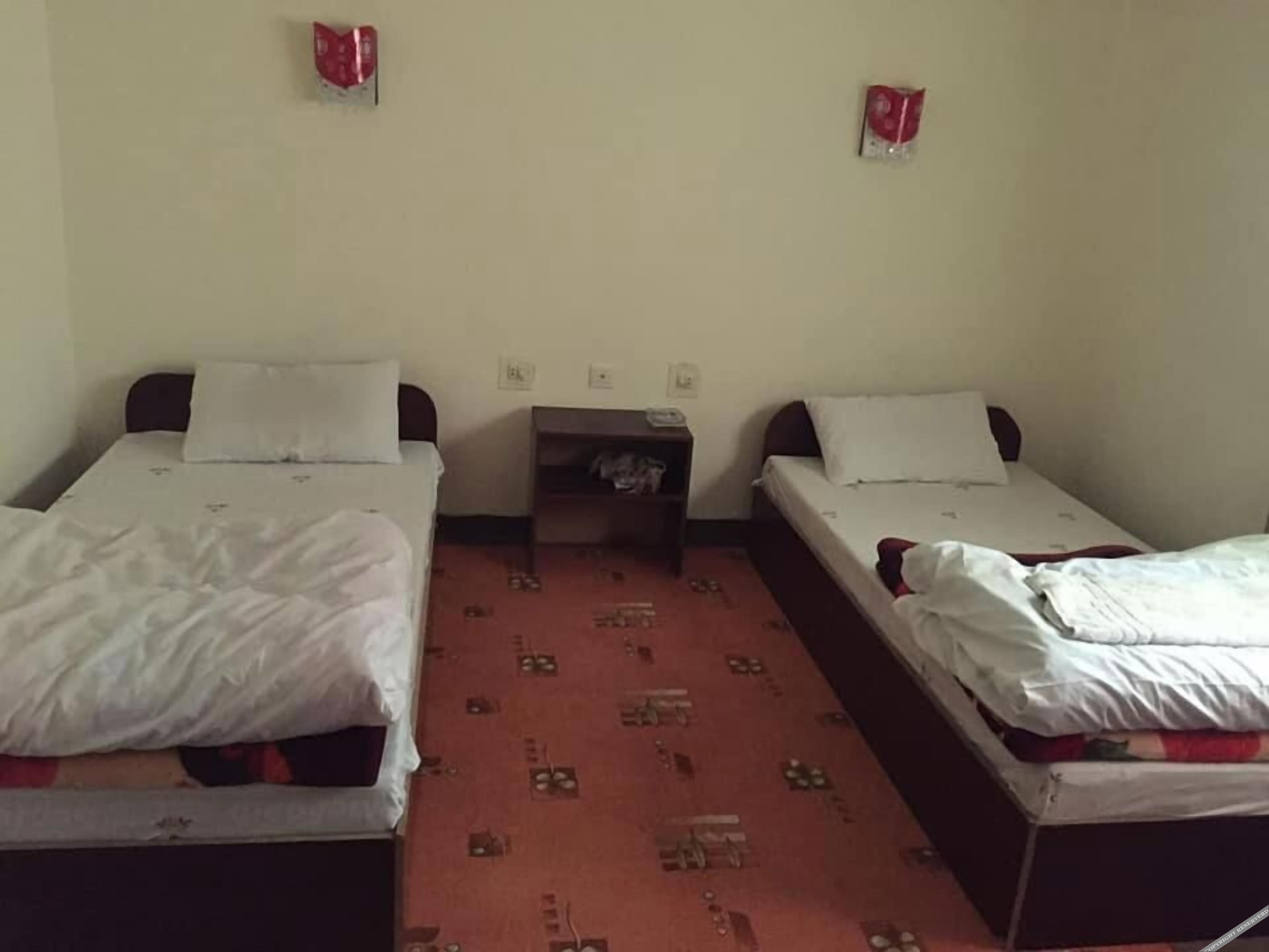 Tibet Motel