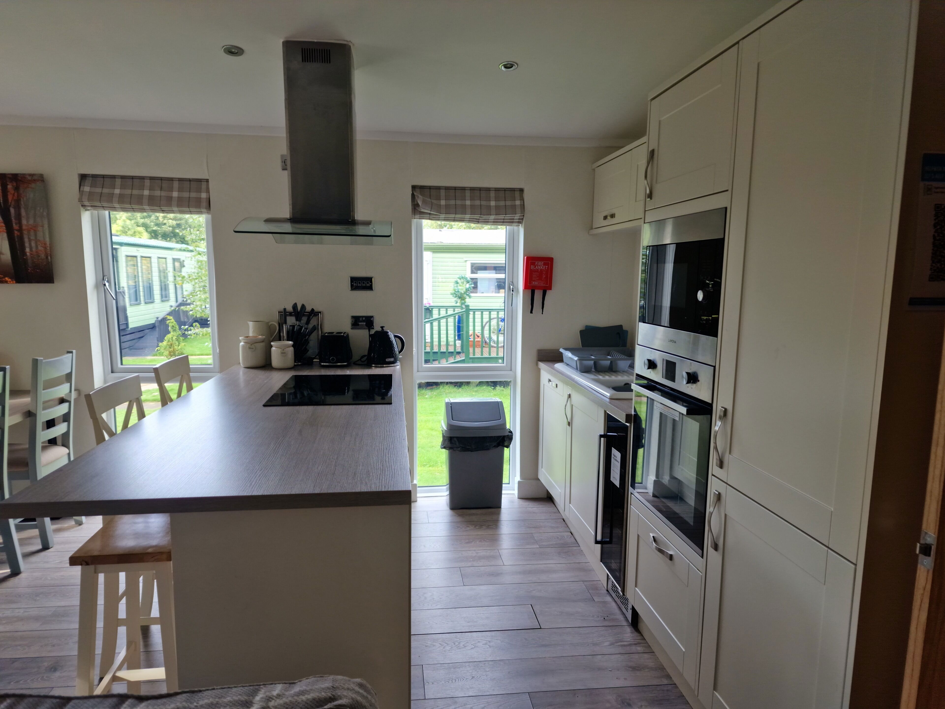 Maple 2 Bedroom Luxury Lodge In Mid Wales
