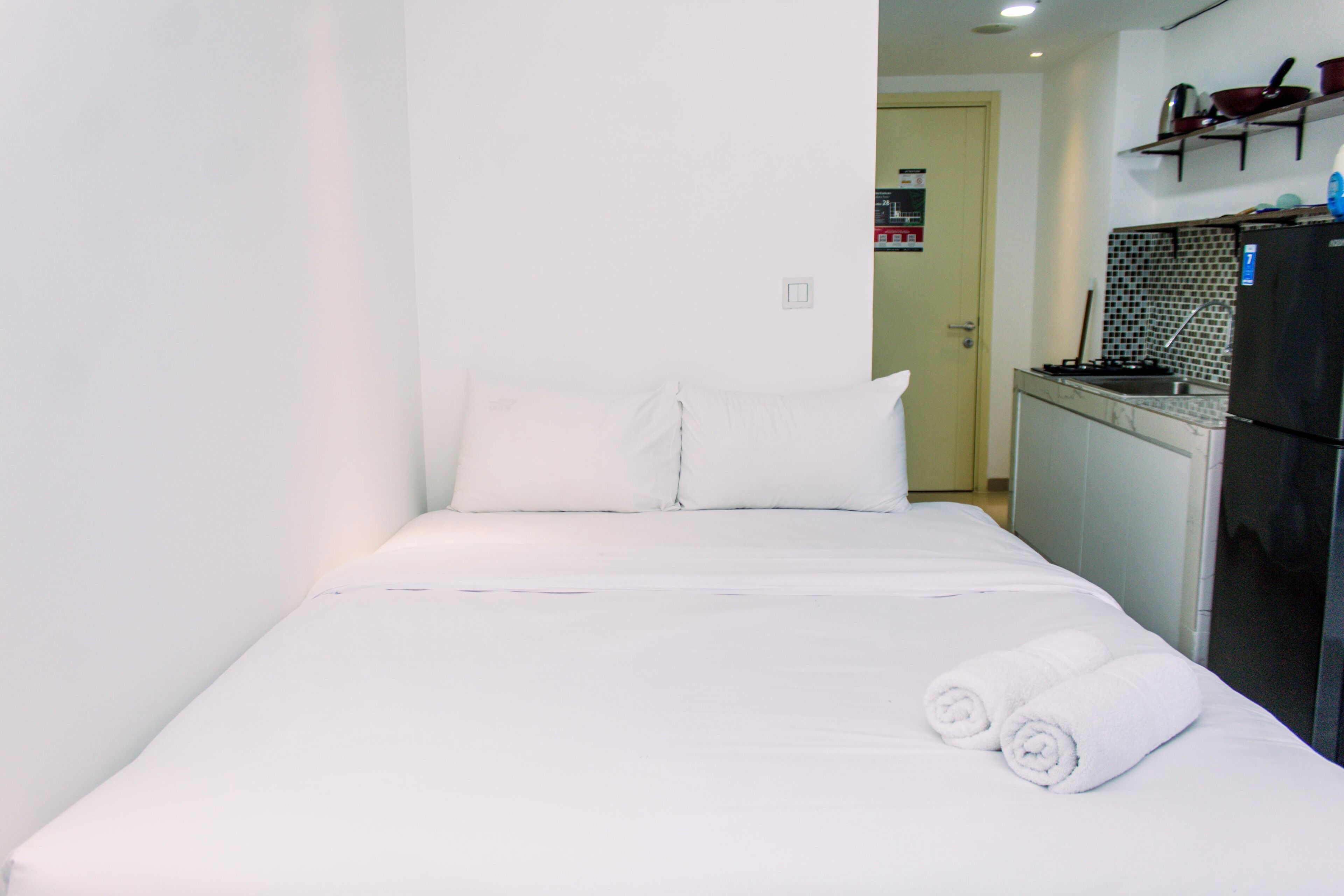 Cozy And Fancy Studio Apartment At M-Town Residence