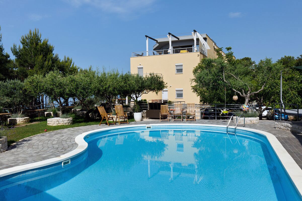 Cozy Apartment For 3 Adults Next To The Beach