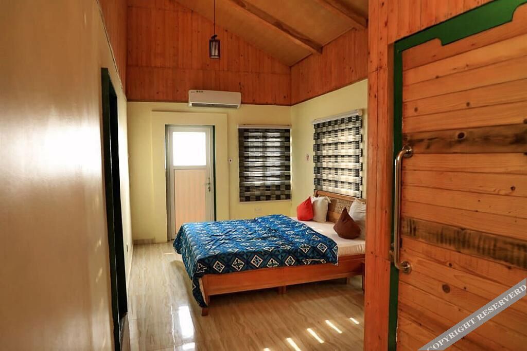 Icon House