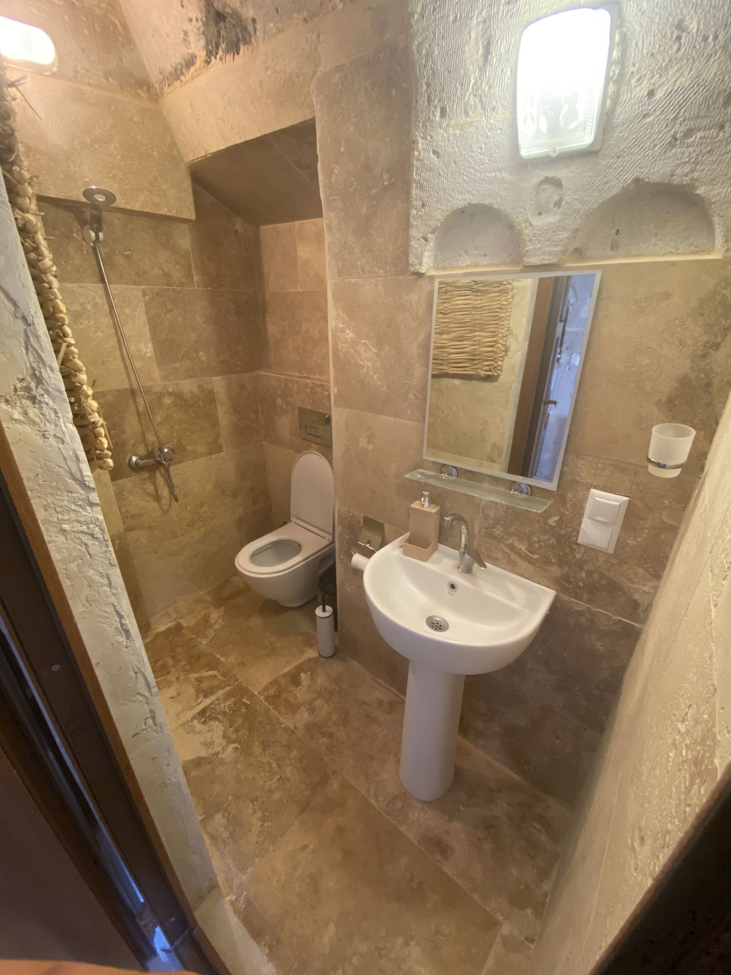 Yeşilöz Inn Cave Otel