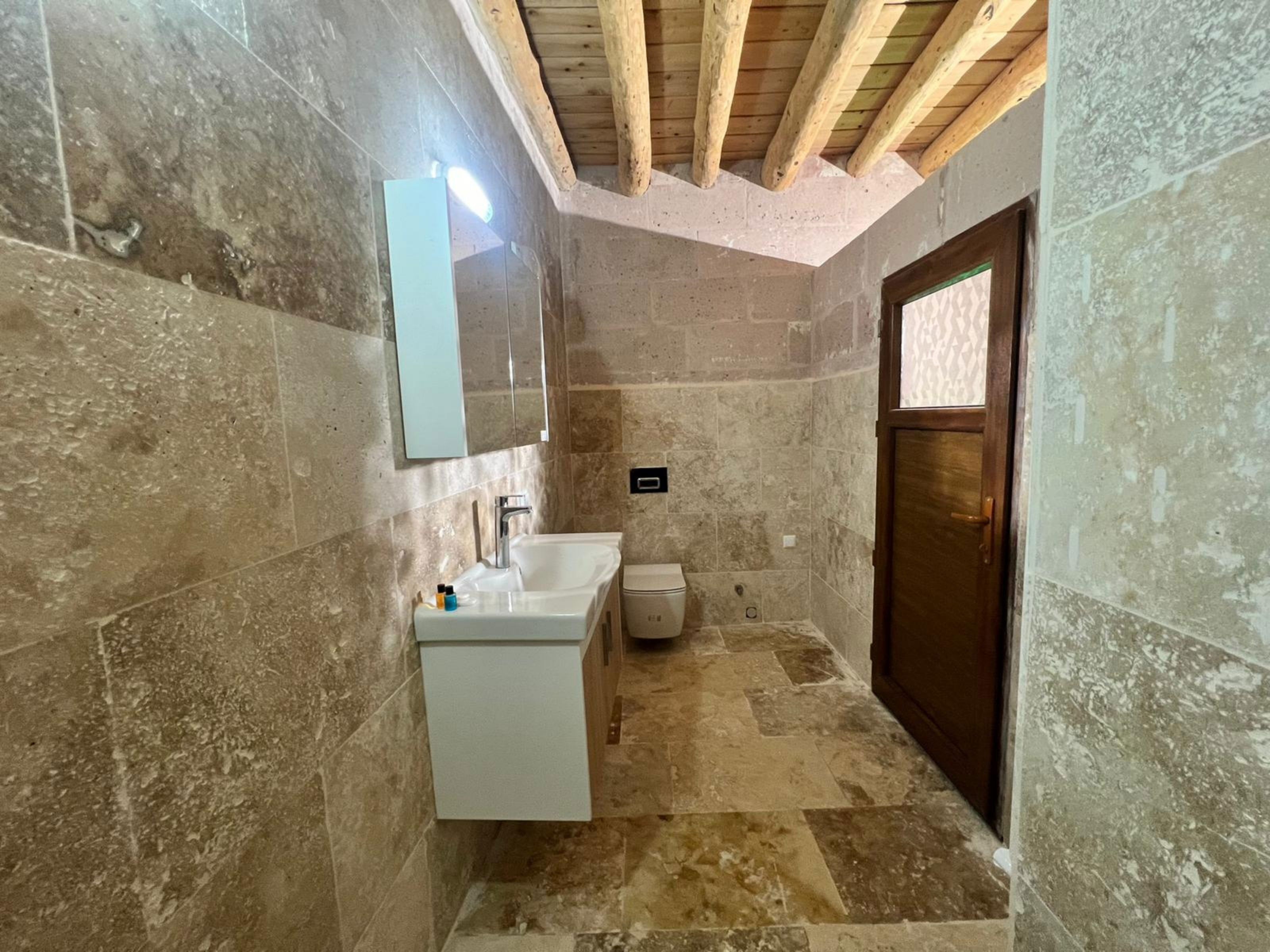 Yeşilöz Inn Cave Otel