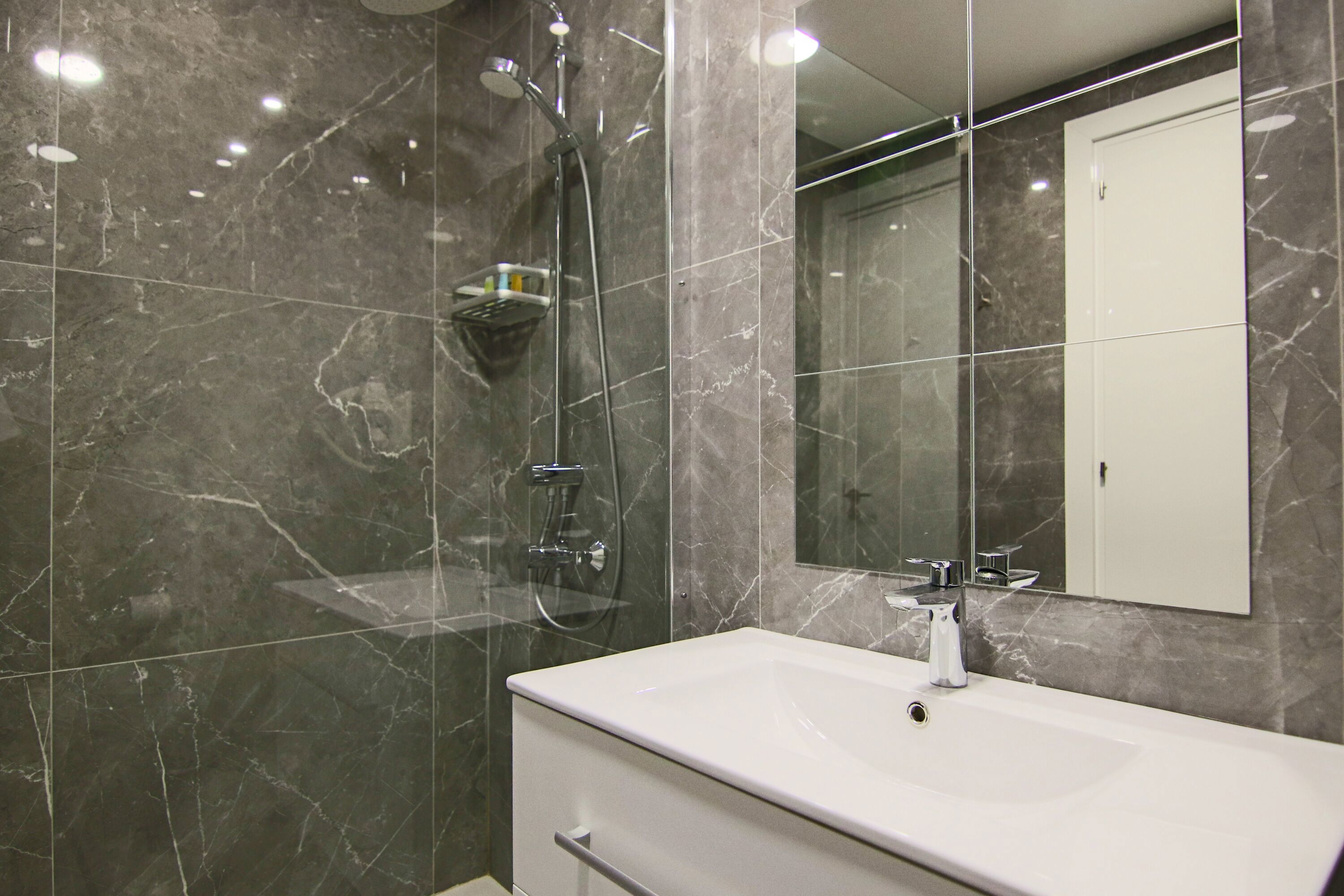 Phaedrus Living Luxury Suite Nicosia 506