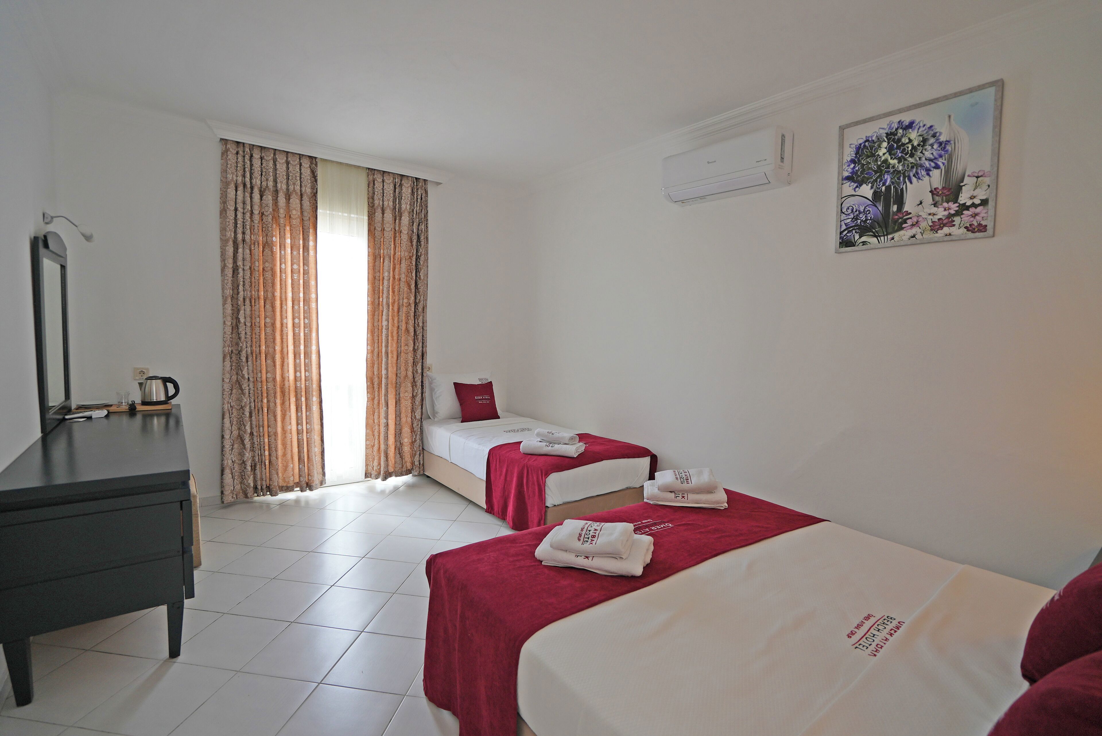 Ömer Aybak Beach Hotel