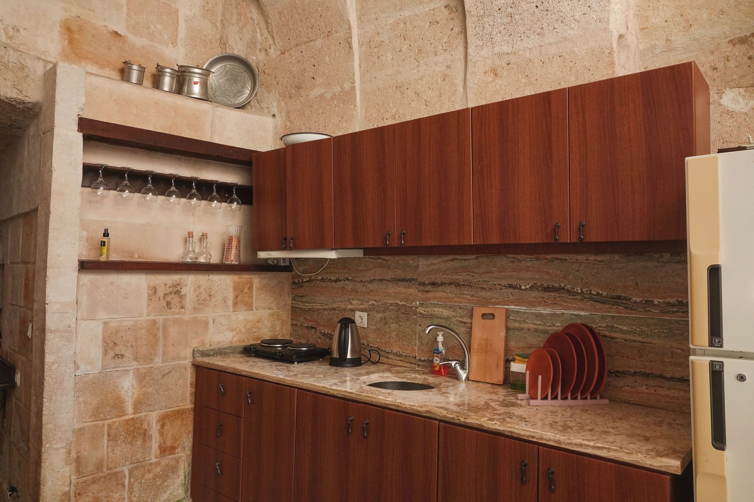 Adelya Cave Hotel Apartments