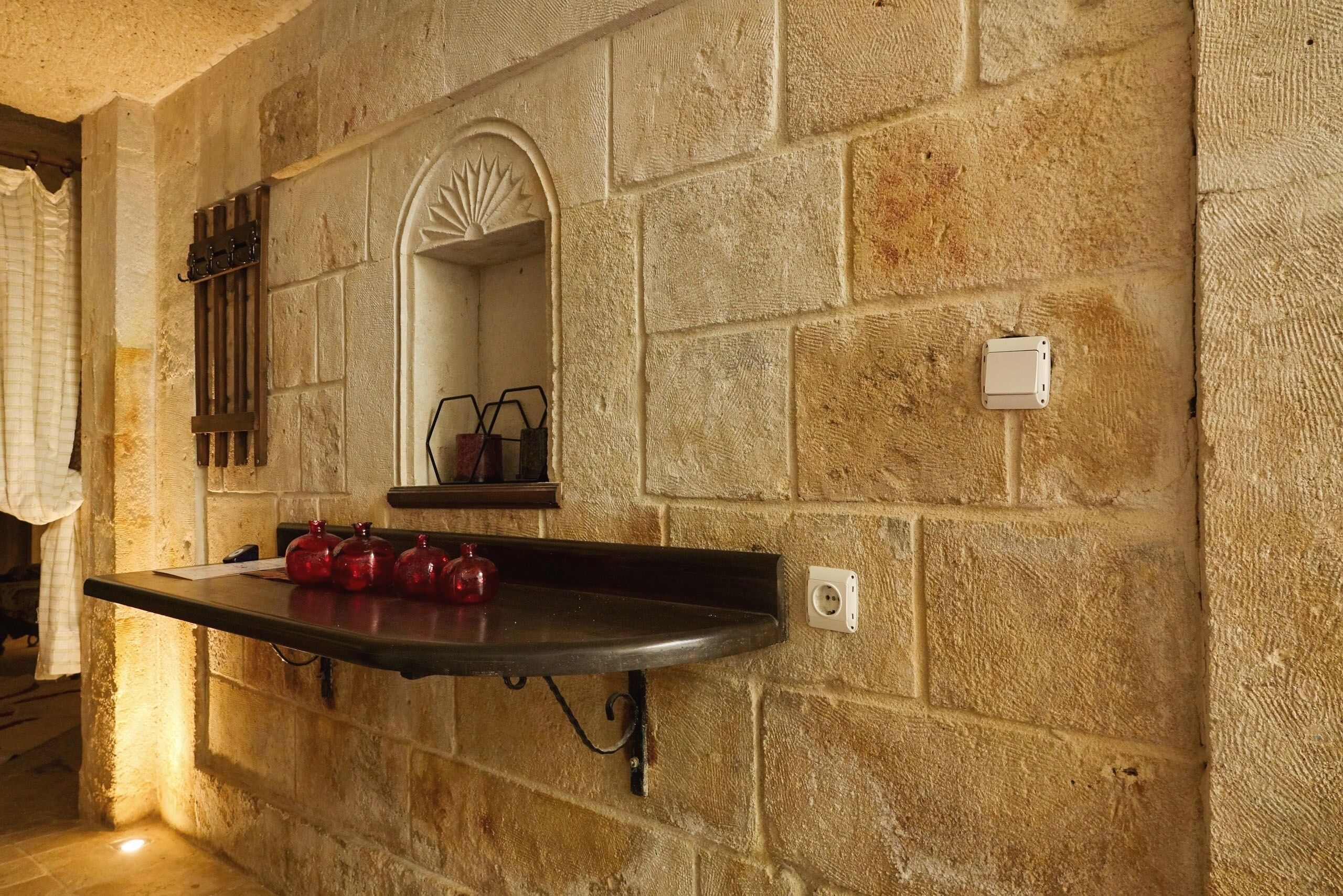 Adelya Cave Hotel Apartments