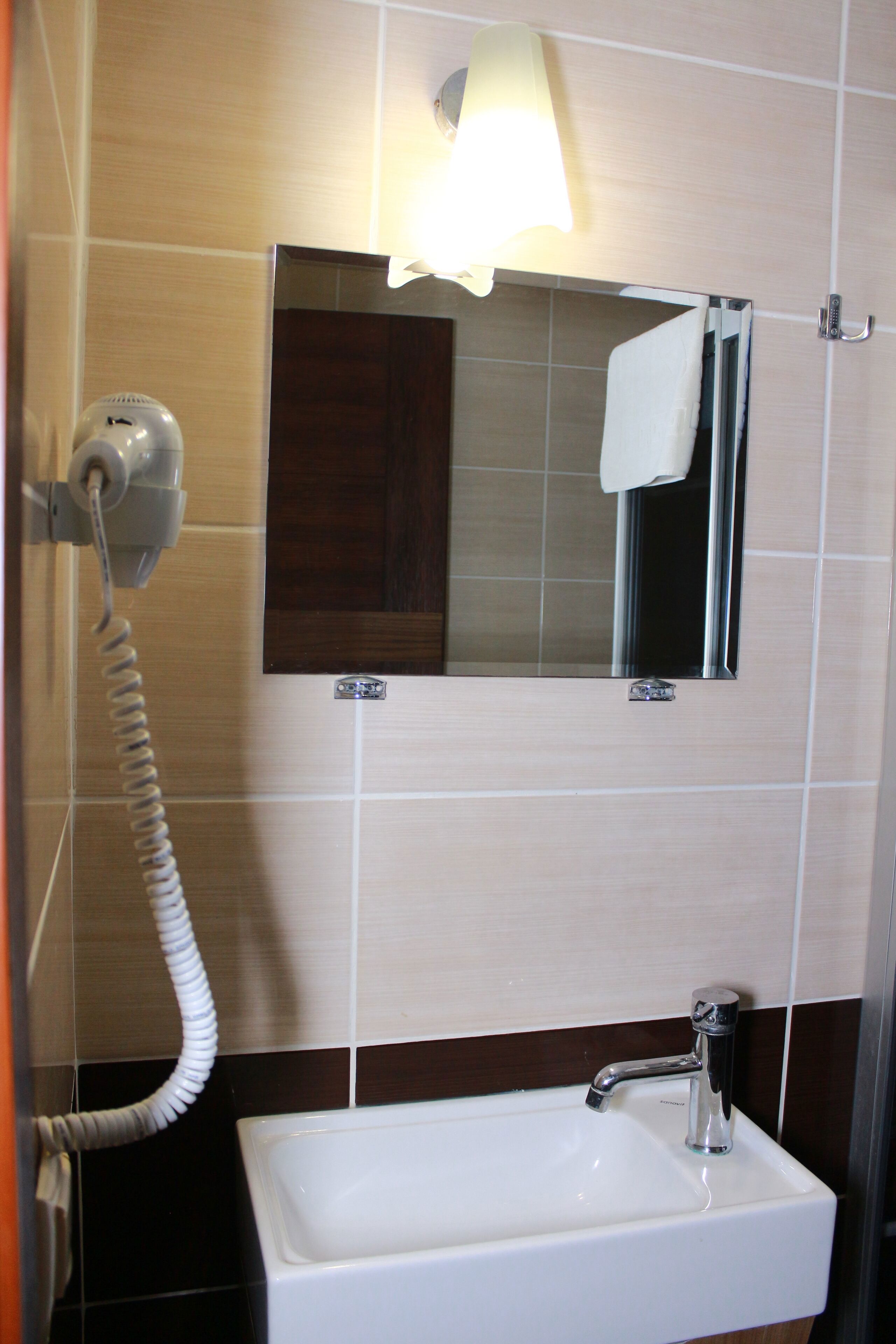 Sinopsis Resort Otel galeri fotoğrafı