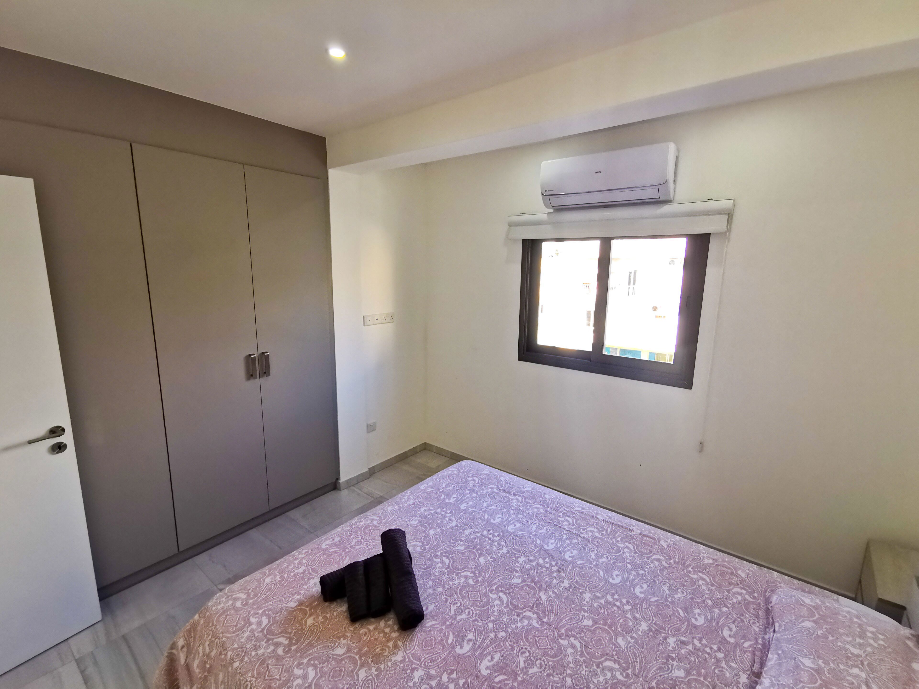 Vasilo Court Seaview City Apartment